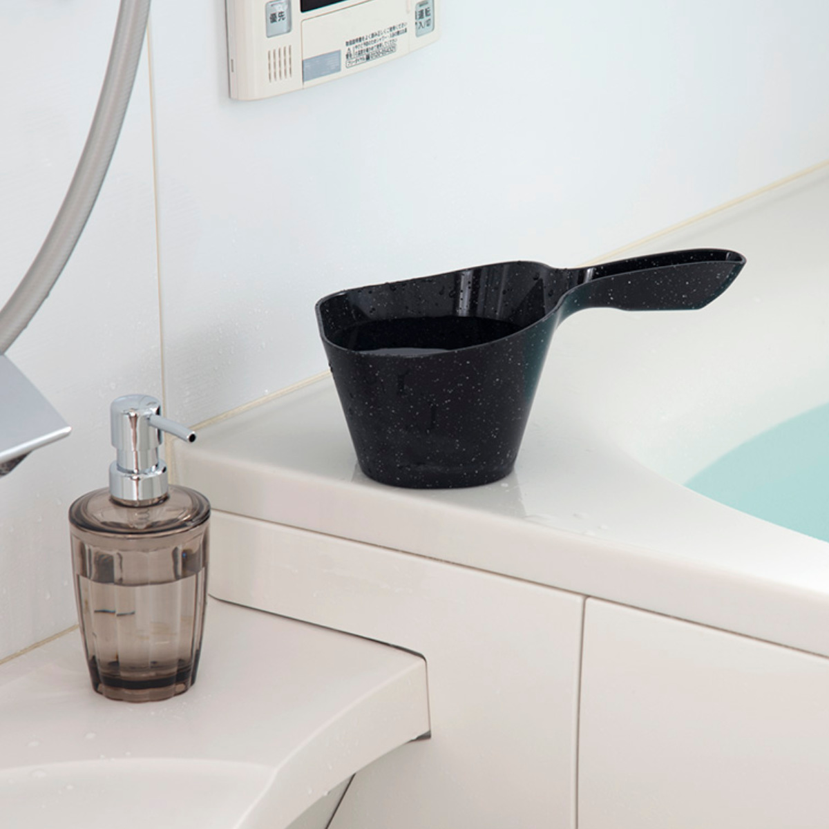 風呂椅子 23cm 湯桶 手桶 3点セット ユニード マグネット 日本製 ( 風呂いす 風呂桶 湯おけ 手おけ お風呂 磁石 腰かけ イス 座面高23 マグネット収納 バスチェア バスグッズ 防カビ 壁面 入浴 モノトーン ブラック ホワイト ) 【ブラック】 ブラック