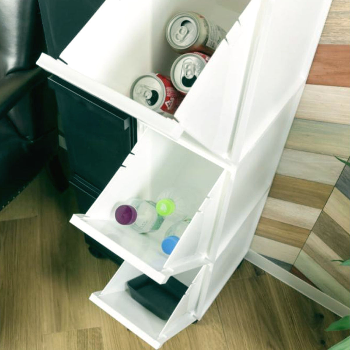 ゴミ箱 分別 30L 3段 ユニード スリムペール ( ごみ箱 ダストボックス 30リットル キッチン ふた付き 3分別 省スペース 大容量 スリム キャスター付き 分別ゴミ箱 縦型 コンパクト プッシュ式 多段 隙間 収納ワゴン キッチン収納 ) 【ブラック】 ブラック