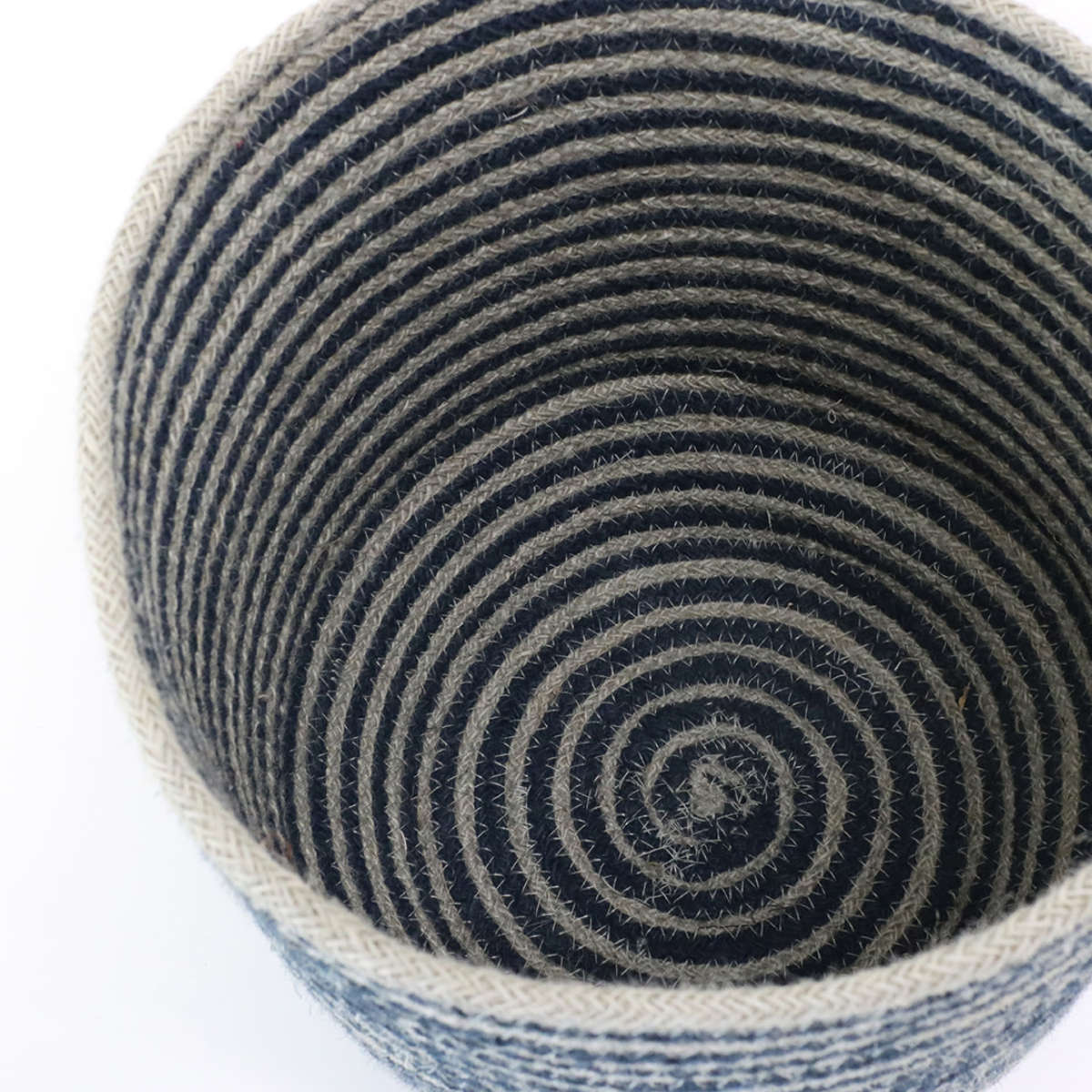 かご バスケット 4個組 Uシェイプ カラージュート ( カゴ 収納 小物収納 ジュート ハンドメイド 籠 小物ケース 収納バスケット 麻 ナチュラル 手編み 手作り カラフル )