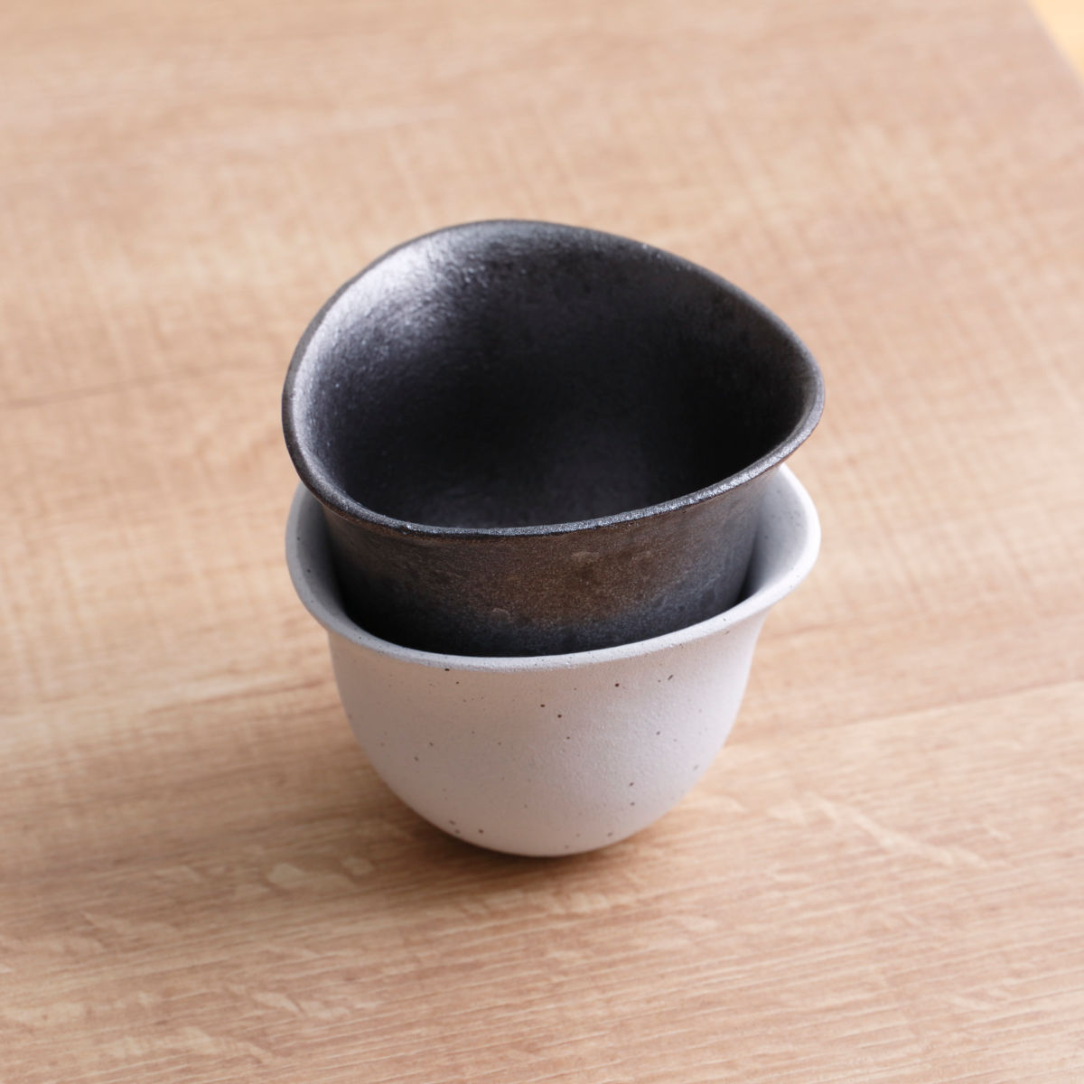 茶碗 むすび碗 中 ( 7.5cm 食洗機対応 電子レンジ対応 アルミ 陶器風 ボウル 小鉢 鉢 器 うつわ 皿 深皿 食器 日本製 軽い 割れにくい 丈夫 おしゃれ 和モダン 和食器 和食 ) 【黒釉】 黒釉