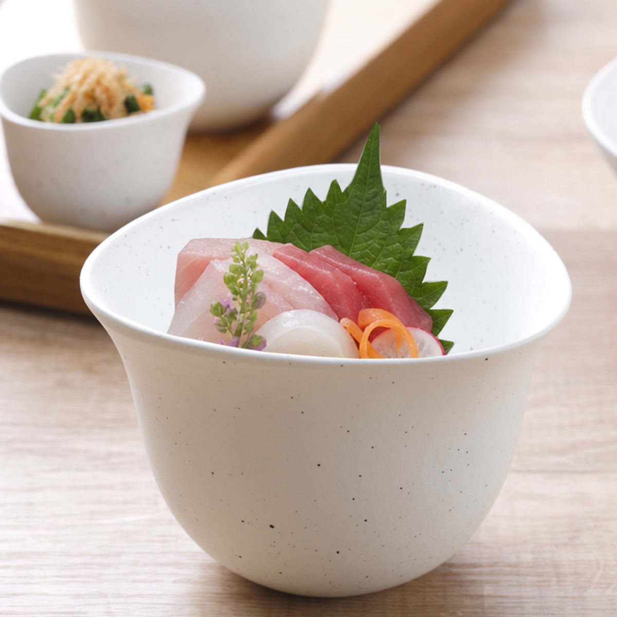 茶碗 むすび碗 特大 ( 10.7cm 食洗機対応 電子レンジ対応 アルミ 陶器風 ボウル 小鉢 鉢 器 うつわ 皿 深皿 食器 日本製 軽い 割れにくい 丈夫 おしゃれ 和モダン 和食器 和食 ) 【黒釉】 黒釉