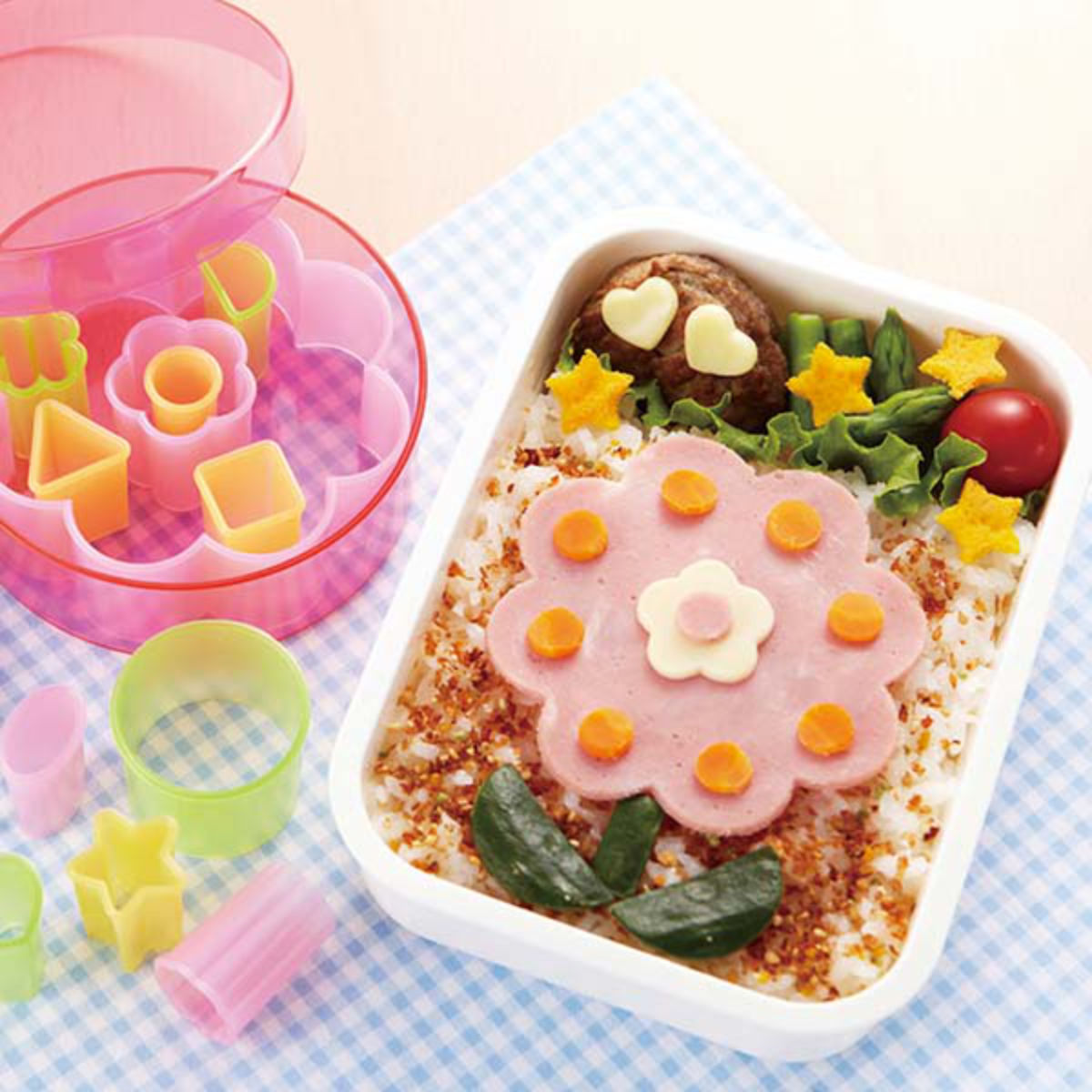 ハム・チーズぬき型 収納セット ※色・形は選べません ( 簡単キャラ弁 抜型 野菜 お弁当抜き型 セット デコ弁 子供 お弁当 弁当 ランチグッズ お弁当グッズ 子供デコ弁 キャラ弁 ハム チーズ抜き型 キッズ 子ども )