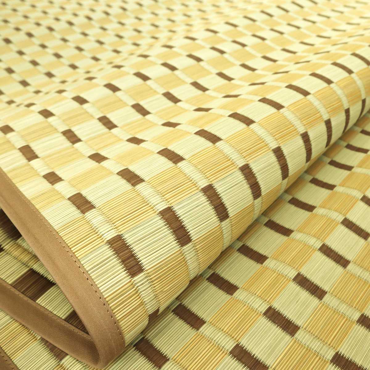 い草ラグ 江戸間 2畳 涼風 174×174cm 掛川織 花ござ ( い草マット い草カーペット カーペット ラグ ござ 天然素材 い草 抗菌力 防カビ性 消臭性 除湿 保湿 静音 静音性 防カビ 抗菌 空気清浄 リラックス マット ) 【グリーン】 グリーン