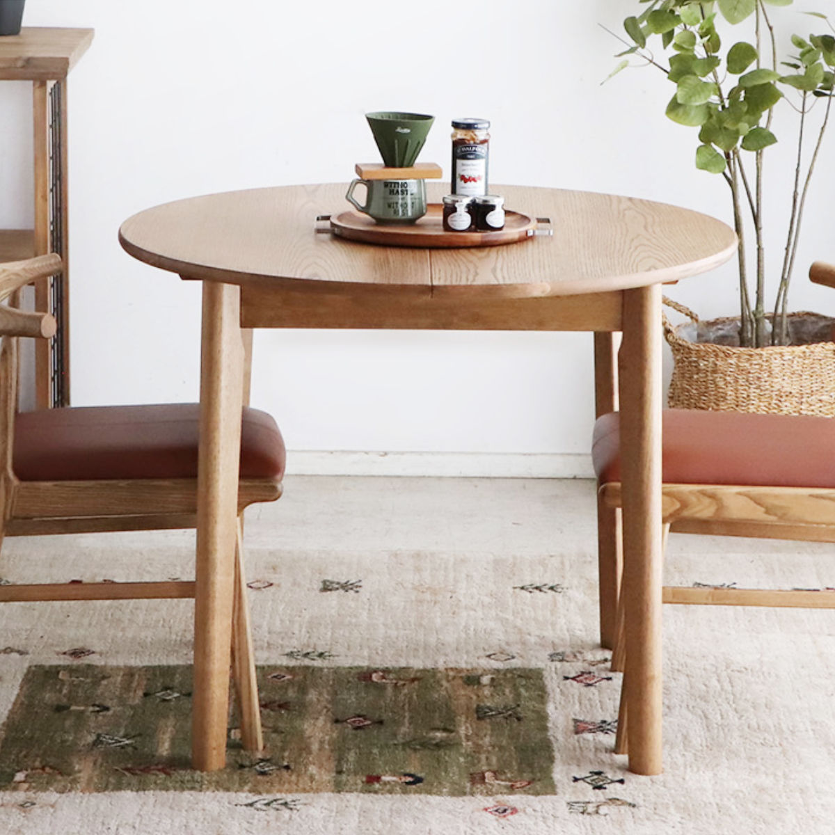 ダイニングテーブル 伸縮式 円型 90cm・120cm アルグ ( テーブル 食卓テーブル 丸 2人用 4人用 机 木製 楕円 円形 伸縮テーブル コンパクト 天然木 天板 伸長 エクステンションテーブル ダイニング 食卓 おしゃれ 省スペース )