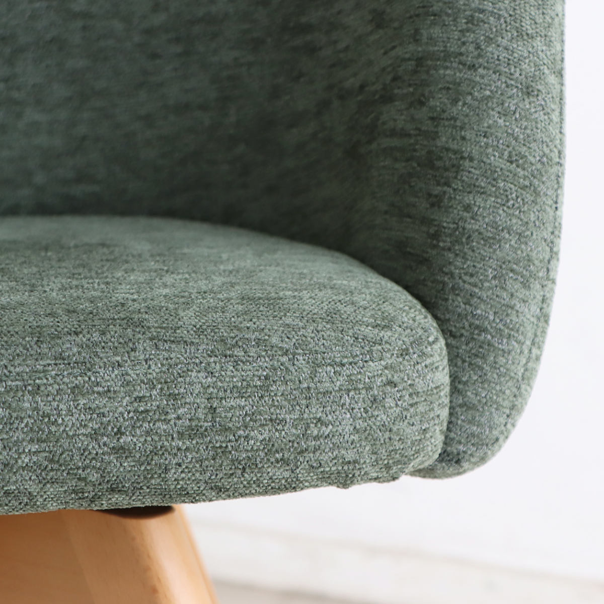 ダイニングチェア 座面高42cm ラウンドチェア マルク ( 回転 食卓椅子 チェア チェアー イス 椅子 いす 肘付き ダイニング 木製 ファブリック 食卓 リビング おしゃれ リビングチェア リビングチェアー ) 【オレンジ】 オレンジ