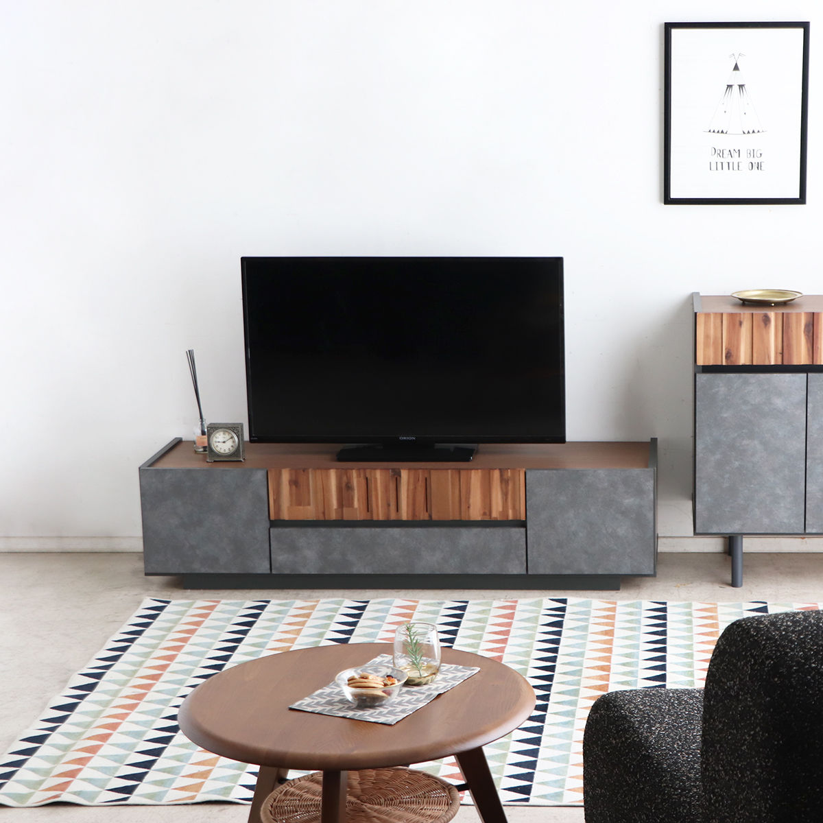 テレビ台 幅140cm ローボード コンクリート調 アカシア材 モダンデザイン ( TV台 テレビボード AVラック 収納 ラック 棚 リビングボード 家具 引出し モルタル調 58型対応 スタイリッシュ )