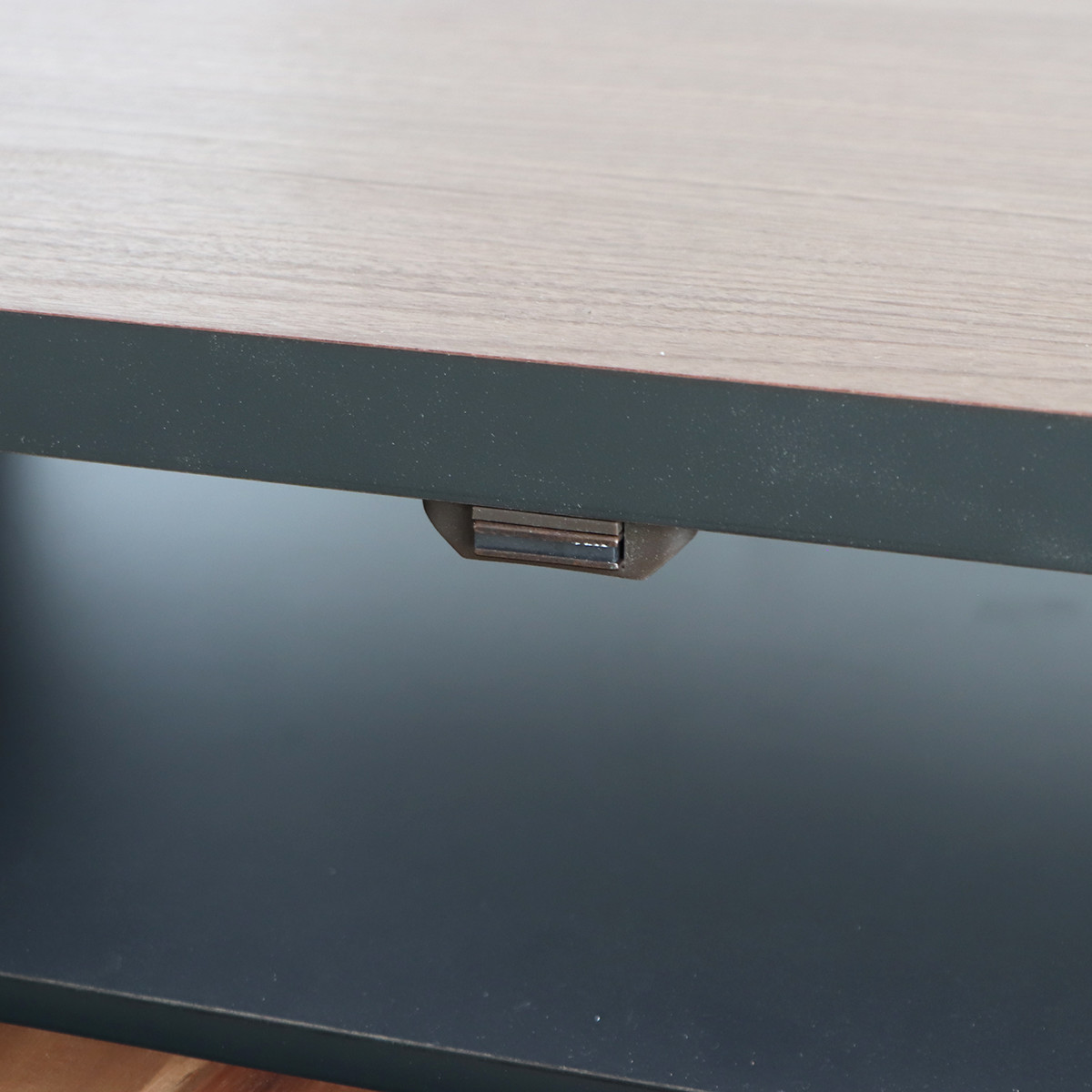 テレビ台 幅140cm ローボード コンクリート調 アカシア材 モダンデザイン ( TV台 テレビボード AVラック 収納 ラック 棚 リビングボード 家具 引出し モルタル調 58型対応 スタイリッシュ )