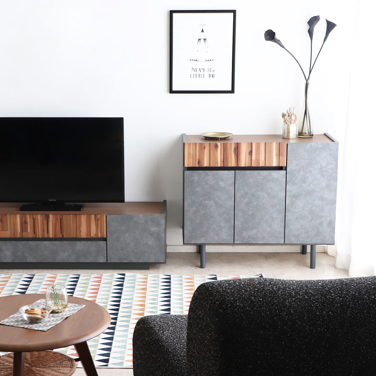 サイドボード 幅118.8cm コンクリート調 アカシア材 モダンデザイン ( ラック 棚 リビング収納 ディスプレイ リビングボード 家具 可動棚 モルタル調 スタイリッシュ )