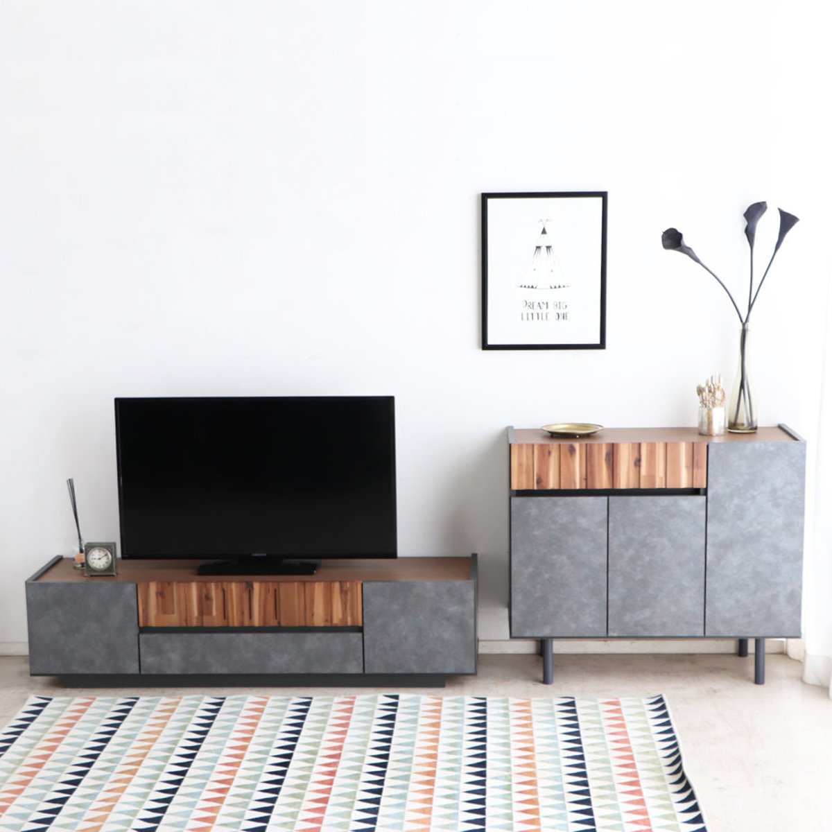 サイドボード 幅118.8cm コンクリート調 アカシア材 モダンデザイン ( ラック 棚 リビング収納 ディスプレイ リビングボード 家具 可動棚 モルタル調 スタイリッシュ )