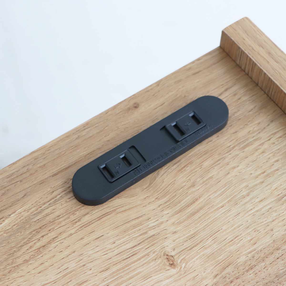 リビングボード 幅75cm 完成品 日本製 木目調 2口コンセント付 フルスライドレール ( 収納 洋服 衣類収納 脚付き テレビ台 チェスト 3段 棚 引き出し プリンター収納 デッキ収納 )