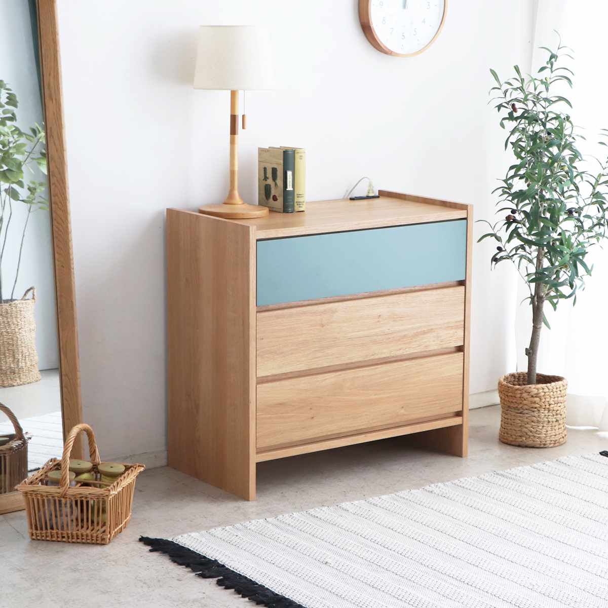 リビングボード 幅75cm 完成品 日本製 木目調 2口コンセント付 フルスライドレール ( 収納 洋服 衣類収納 脚付き テレビ台 チェスト 3段 棚 引き出し プリンター収納 デッキ収納 )