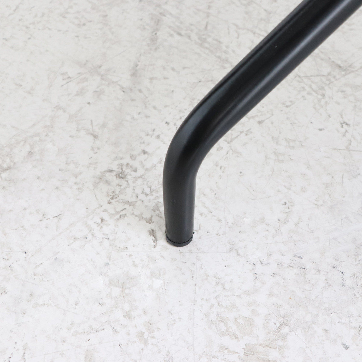 ダイニングチェア 座面高43cm 回転 ラウンドチェア ルシア ( チェア ダイニング イス レザー調 食卓椅子 ウレタン 木目調 スチール アームレス 椅子 チェアー いす 食卓 リビング リビングチェア 回転椅子 ) 【ブラウン】 ブラウン