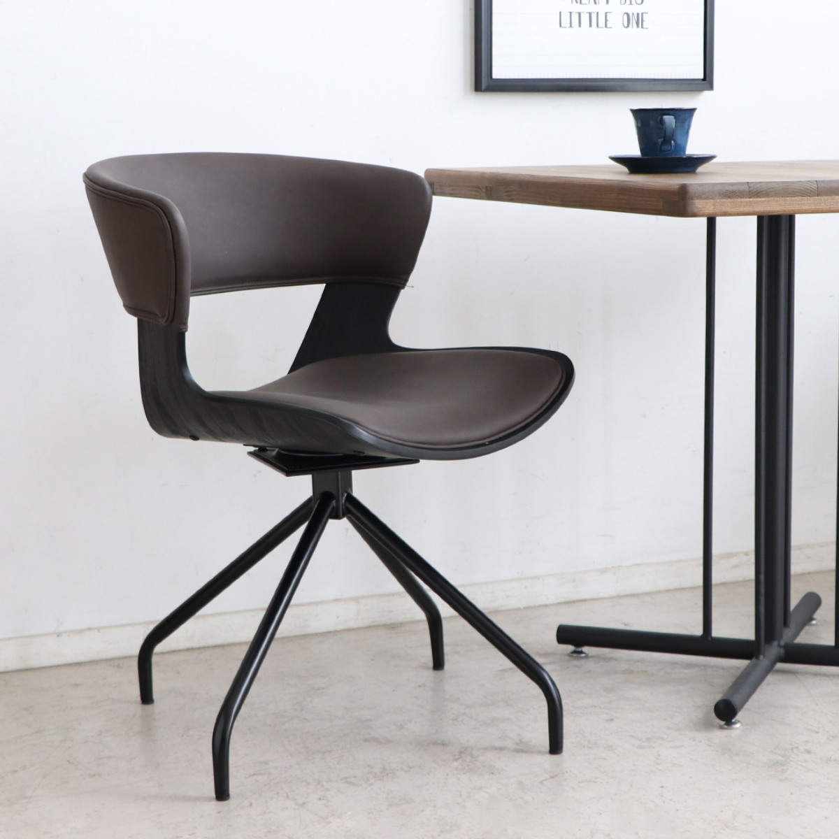 ダイニングチェア 座面高43cm 回転 ラウンドチェア ルシア ( チェア ダイニング イス レザー調 食卓椅子 ウレタン 木目調 スチール アームレス 椅子 チェアー いす 食卓 リビング リビングチェア 回転椅子 ) 【ブラウン】 ブラウン