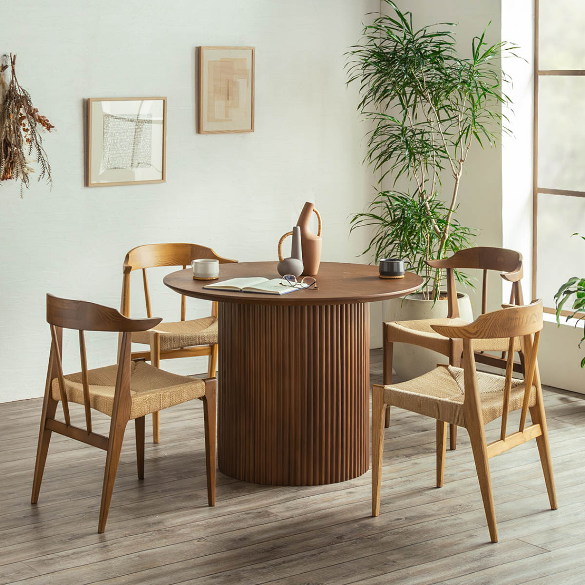 円形テーブル 幅100cm ロペス ダイニングテーブル ( テーブル 食卓テーブル 丸 机 木製 天然木 ダイニング 食卓 2~4人 円型 1本脚 リビングテーブル 木製テーブル ウッドテーブル 丸テーブル ) 【ナチュラル】 ナチュラル