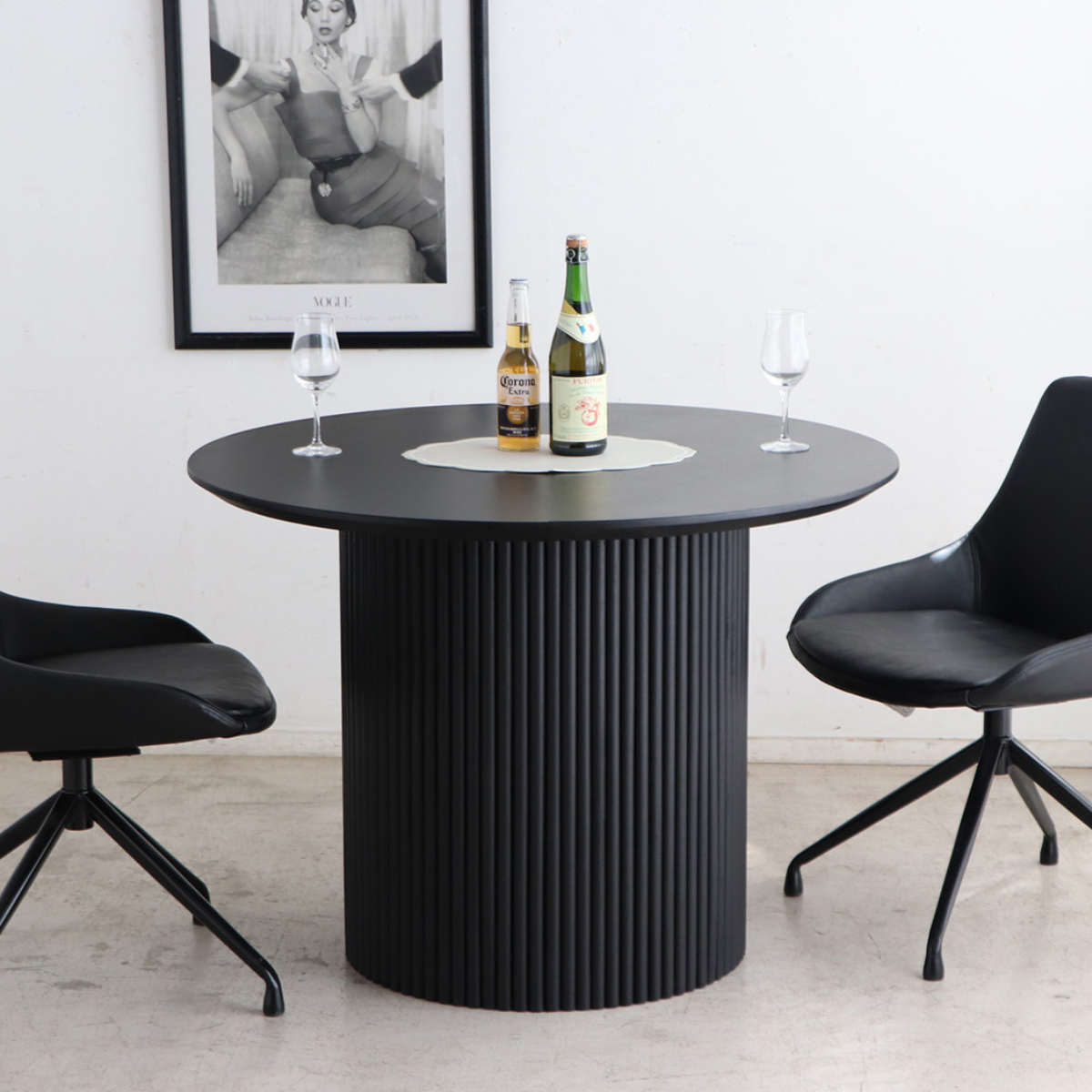 円形テーブル 幅100cm ロペス ダイニングテーブル ( テーブル 食卓テーブル 丸 机 木製 天然木 ダイニング 食卓 2~4人 円型 1本脚 リビングテーブル 木製テーブル ウッドテーブル 丸テーブル ) 【シャビーナチュラル】 シャビーナチュラル