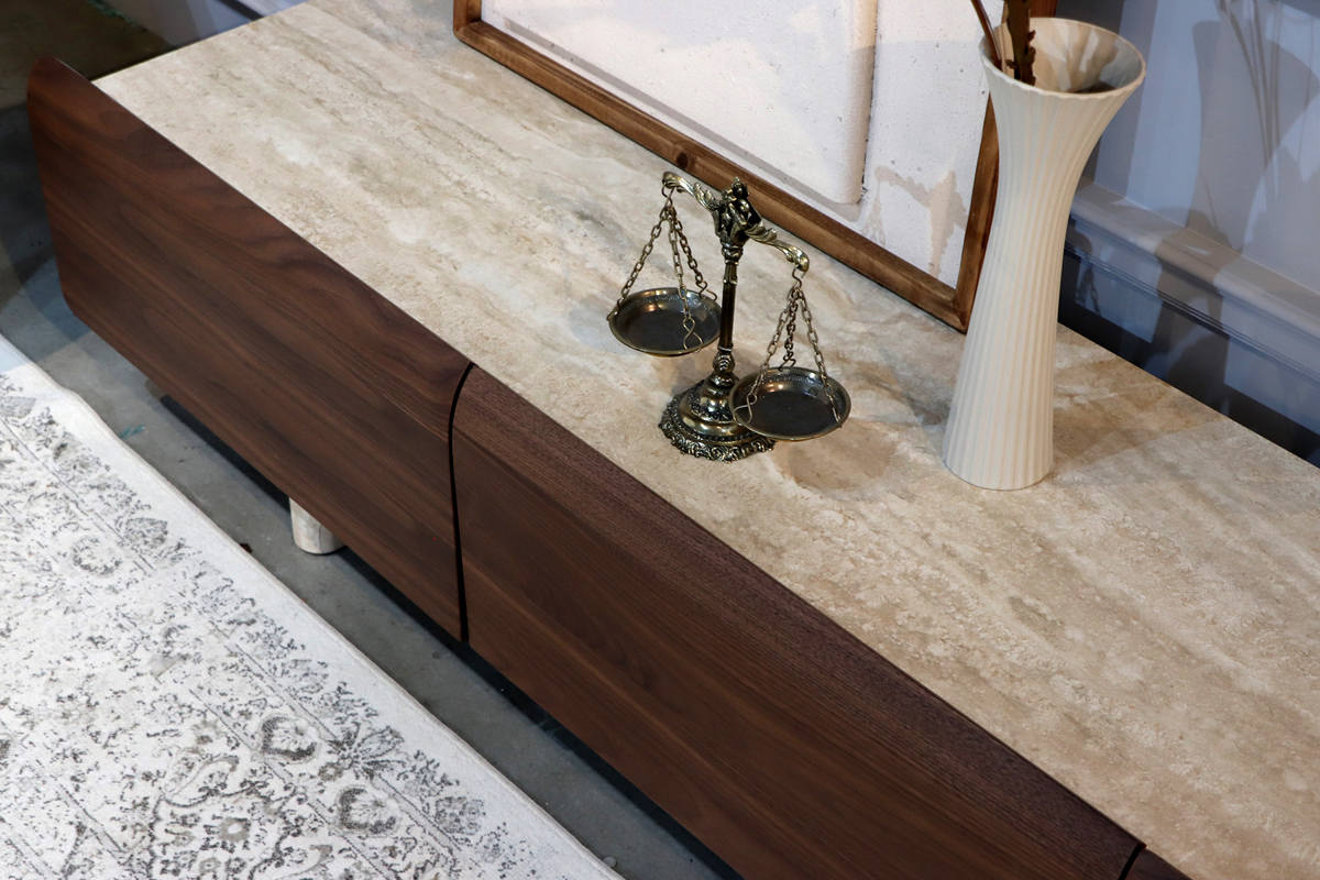 テレビ台 幅179.9cm ローボード ビオランテ 突板 ウォールナット ( TV台 テレビボード 石目調 大容量 スライドレール リビングボード 引き出し 大型テレビ対応 飾り棚 )