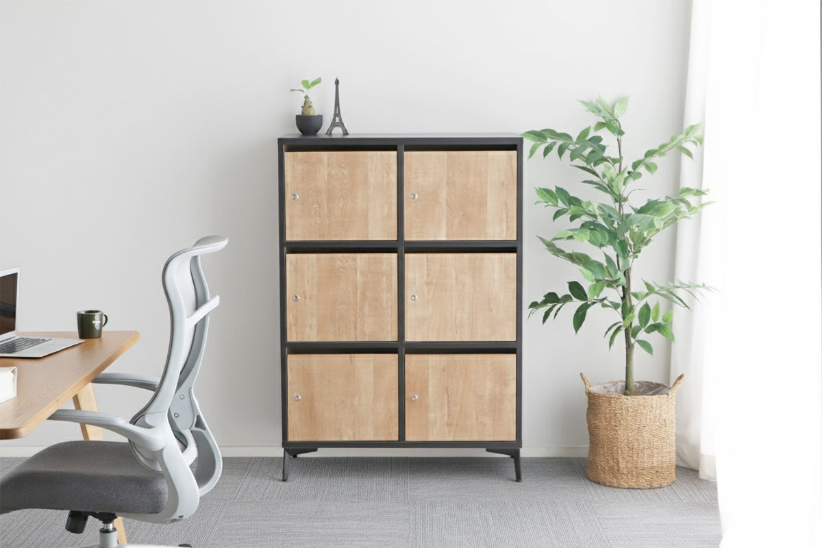 ロッカー 幅90cm 木目調 鍵付き 完成品 日本製 脚付き ( 鍵付ロッカー 荷物入れ オフィスロッカー 書庫 更衣室 更衣ロッカー 可動棚 棚 ラック 3段 )