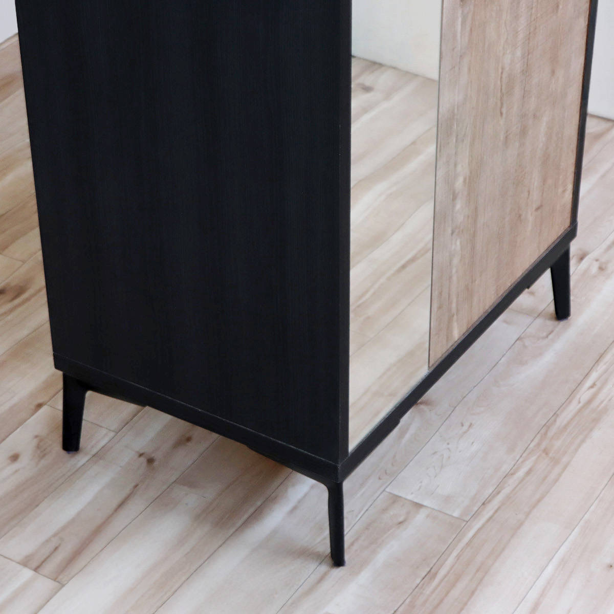 ロッカー 幅60cm 1人用 木目調 完成品 日本製 脚付き ( 鍵付ロッカー 荷物入れ オフィスロッカー 一人用 ハンガーラック 更衣室 更衣ロッカー 棚 ラック ハンガーバー コート掛け 棚付 )