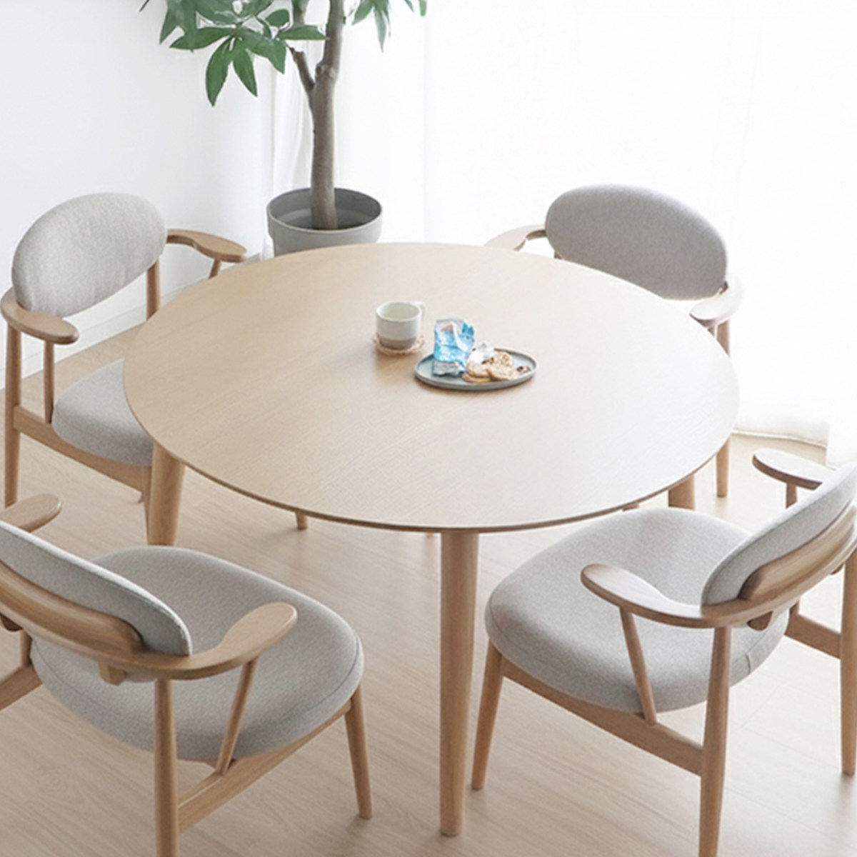 ダイニングテーブル 直径120cm 円形 木製 ロンド ( テーブル 食卓テーブル 机 食卓机 天然木 丸テーブル ダイニング 食卓 木製テーブル 作業台 シンプル 円卓 4人掛け ラウンドテーブル カフェテーブル ) 【ナチュラル】 ナチュラル