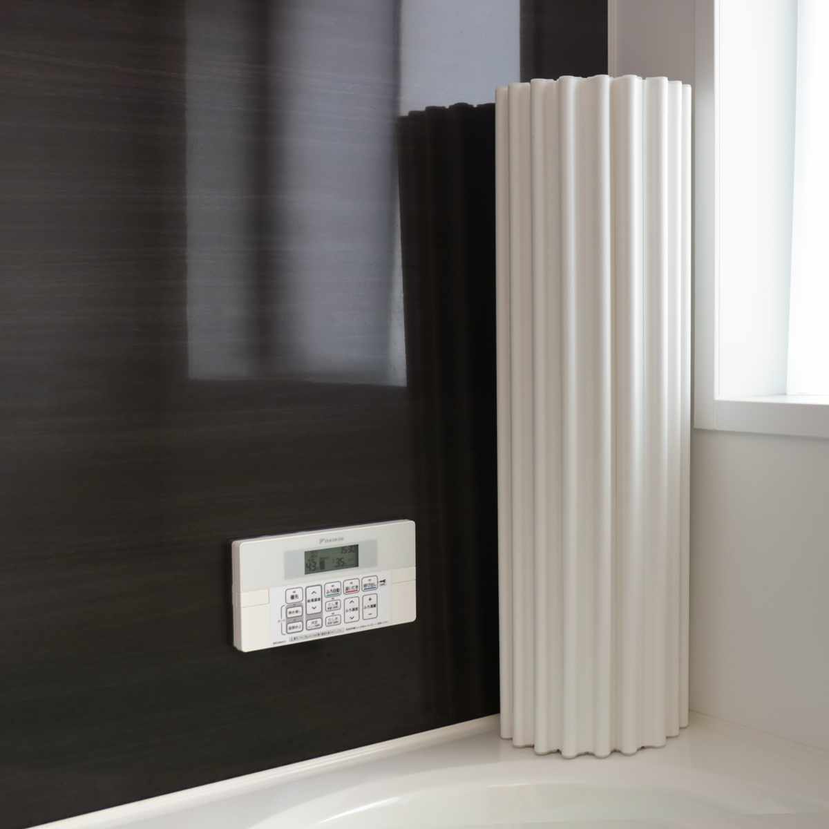 風呂ふた シャッター M10 イージーウェーブネオ 70×100cm シャッター式風呂ふた ( 風呂蓋 風呂フタ ふろふた 軽量 ウェーブフォルム 日本製 コンパクト 風呂 ふた フタ 蓋 シャッター式 70×100 M-10 ) 【ブルー】 ブルー