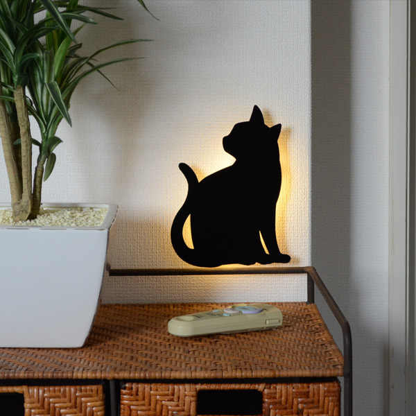 Dショッピング Ledライト That S Light Cat Wall Light ちら見 足元灯 フットライト Led 猫 キャット インテリアライト ねこ おしゃれ センサーライト 屋内 電池式 ウォールステッカー 光る ネコ センサー 壁 カテゴリ 照明器具 その他の販売できる商品