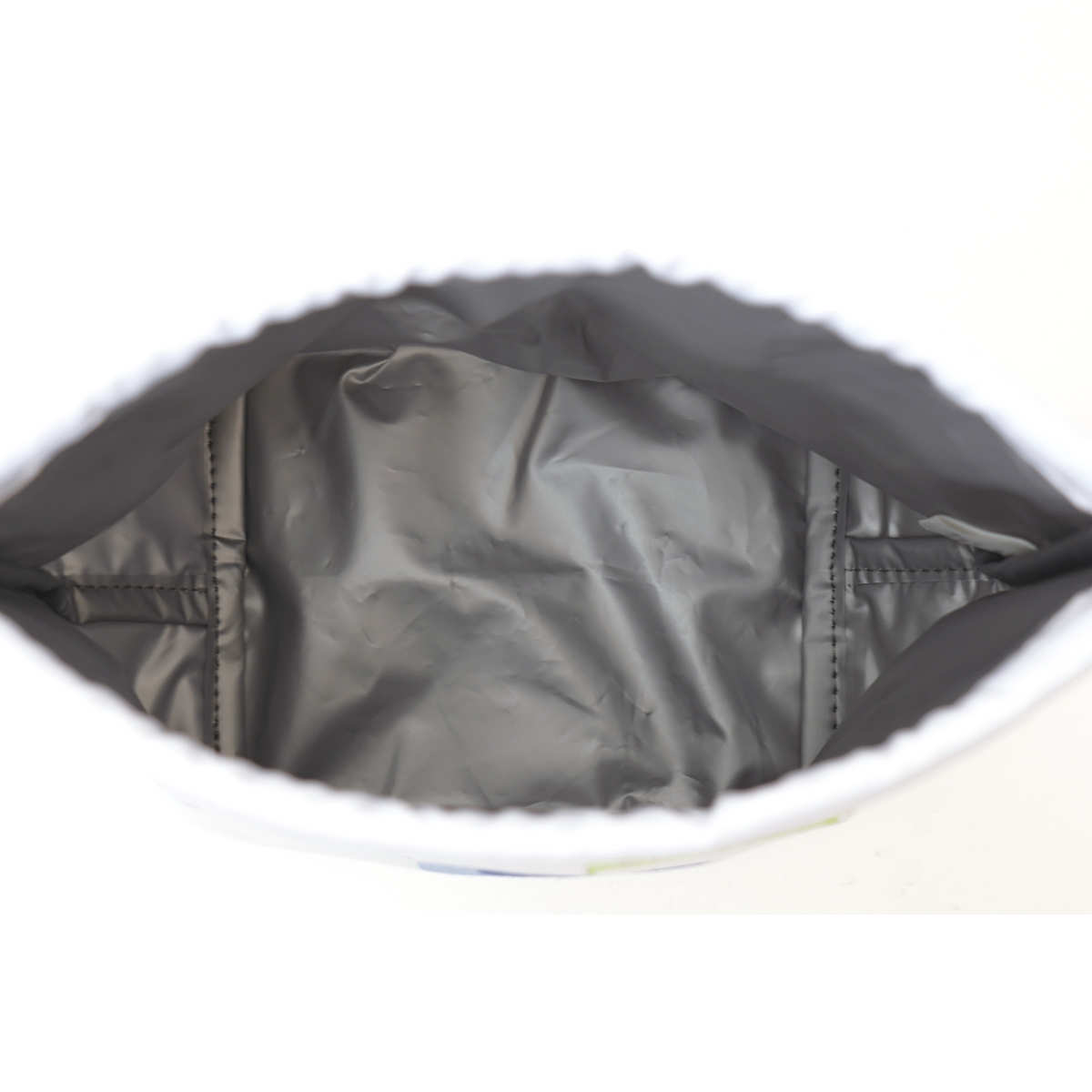 弁当袋 ぎゅっとランチきんちゃく 保冷 ( 保冷巾着 お弁当袋 お弁当入れ ランチバッグ おべんとう袋 マチ有り 巾着 お弁当包み 弁当包み お弁当 弁当 持ち運び お弁当用 大人 こども かわいい ) 【ペンギン】 ペンギン