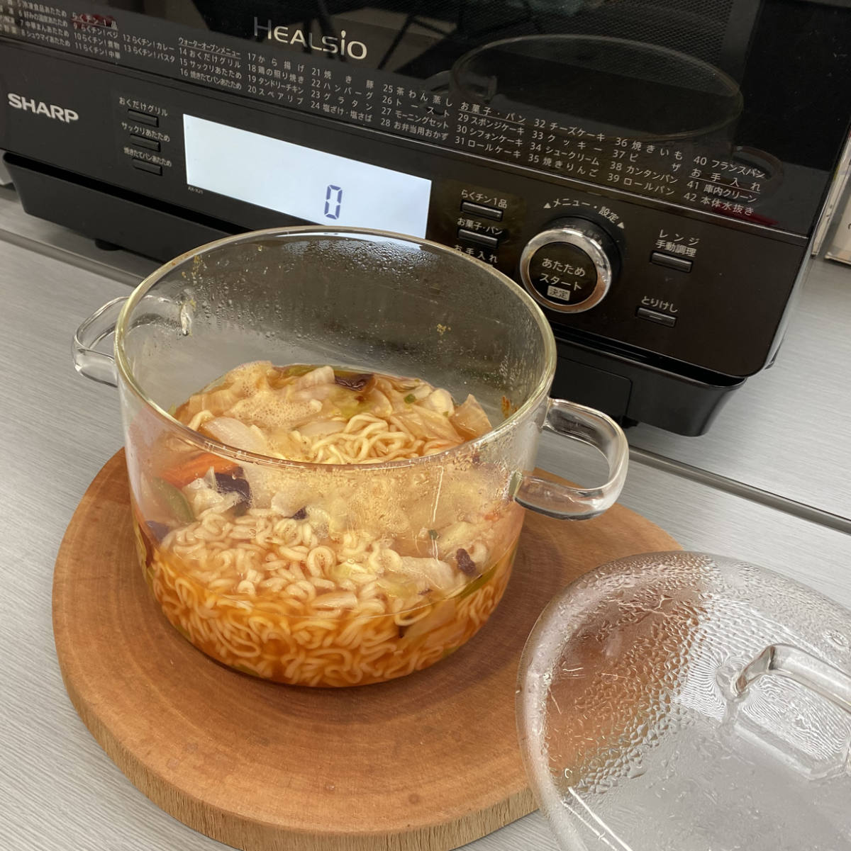 耐熱ガラス両手鍋1.9L ( 両手鍋 ガス火 直火 ガラス製 電子レンジ対応 オーブン対応 ガラス鍋 耐熱ガラス 鍋 なべ 両手なべ ガス火対応 直火対応 電子レンジ調理器 レンジ用鍋 蓋付き おしゃれ )