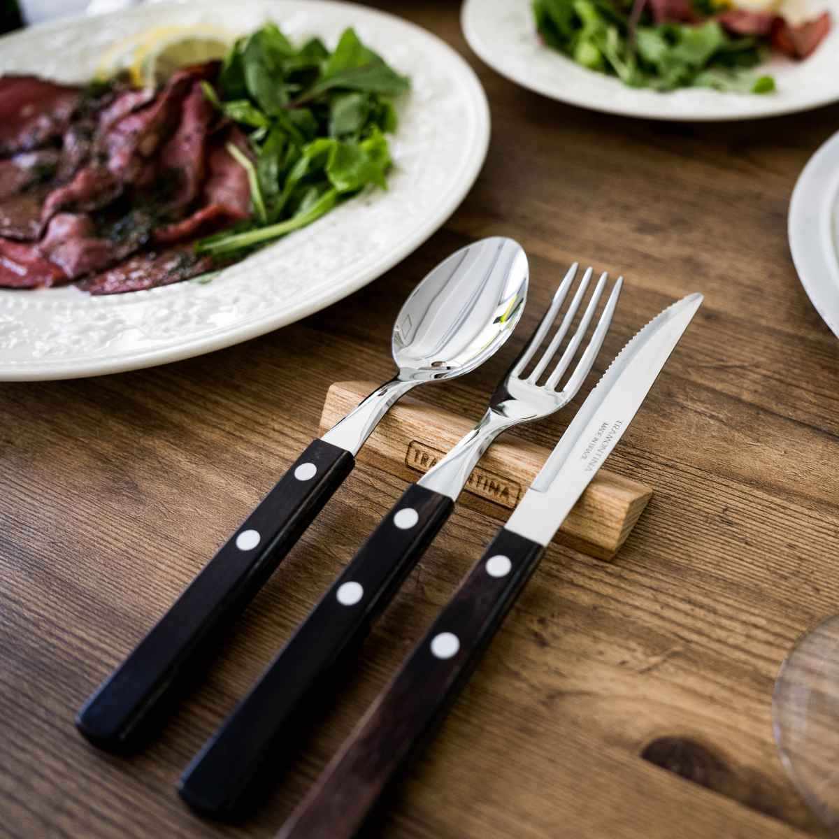 ステーキナイフ&フォーク 4点セット ポリウッド ステンレス トラモンティーナ ( TRAMONTINA 食洗機対応 ナイフ フォーク セット カトラリー ペア 波刃 ステーキ 肉 メイン料理 ディナー 丈夫 耐衝撃 使いやすい ウッド 木 おしゃれ )