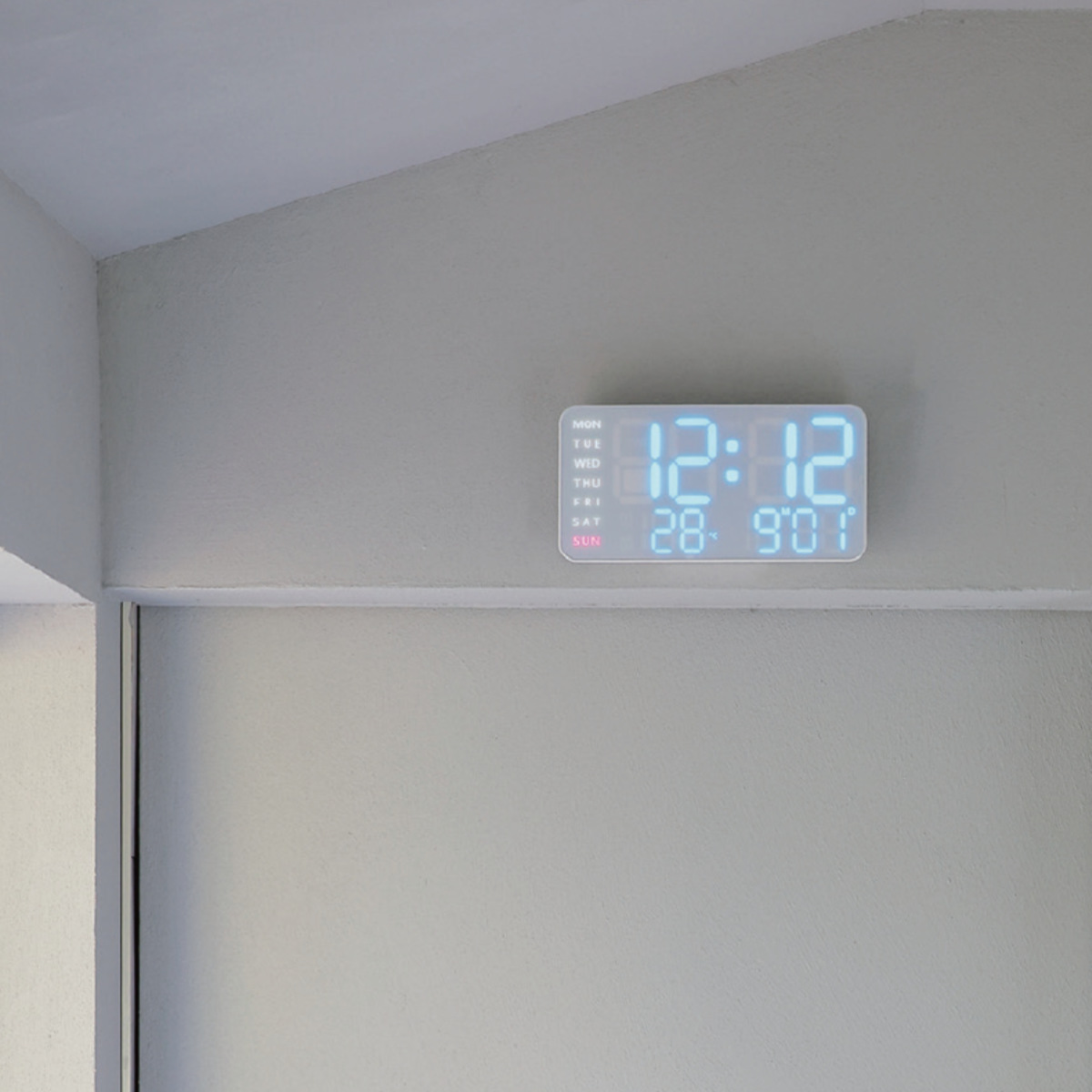 置き時計 LED デジタル時計 温度計付き 置き掛け兼用 SLOWER シエロ ( 温度計 カレンダー USB LED時計 置き 掛け アラーム スヌーズ カウントダウン 輝度調整 曜日表示 おしゃれ ) 【ホワイト×ホワイト】 ホワイト×ホワイト