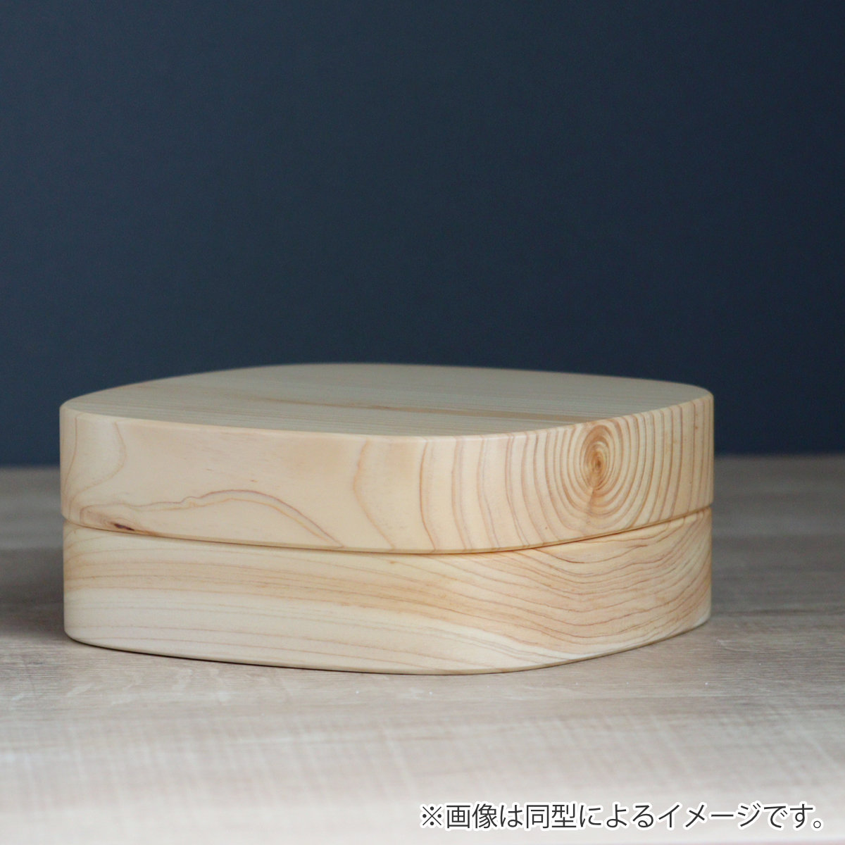 くり抜き弁当箱 1段 620ml 紀州桧弁当箱 type VM ダークブラウン ( 弁当 食洗機対応 天然木 紀州桧 一段 おしゃれ 仕切り付き 日本製 食洗機OK お弁当 木 木製 くりぬき ランチボックス シンプル 和風 お弁当箱 弁当箱 )