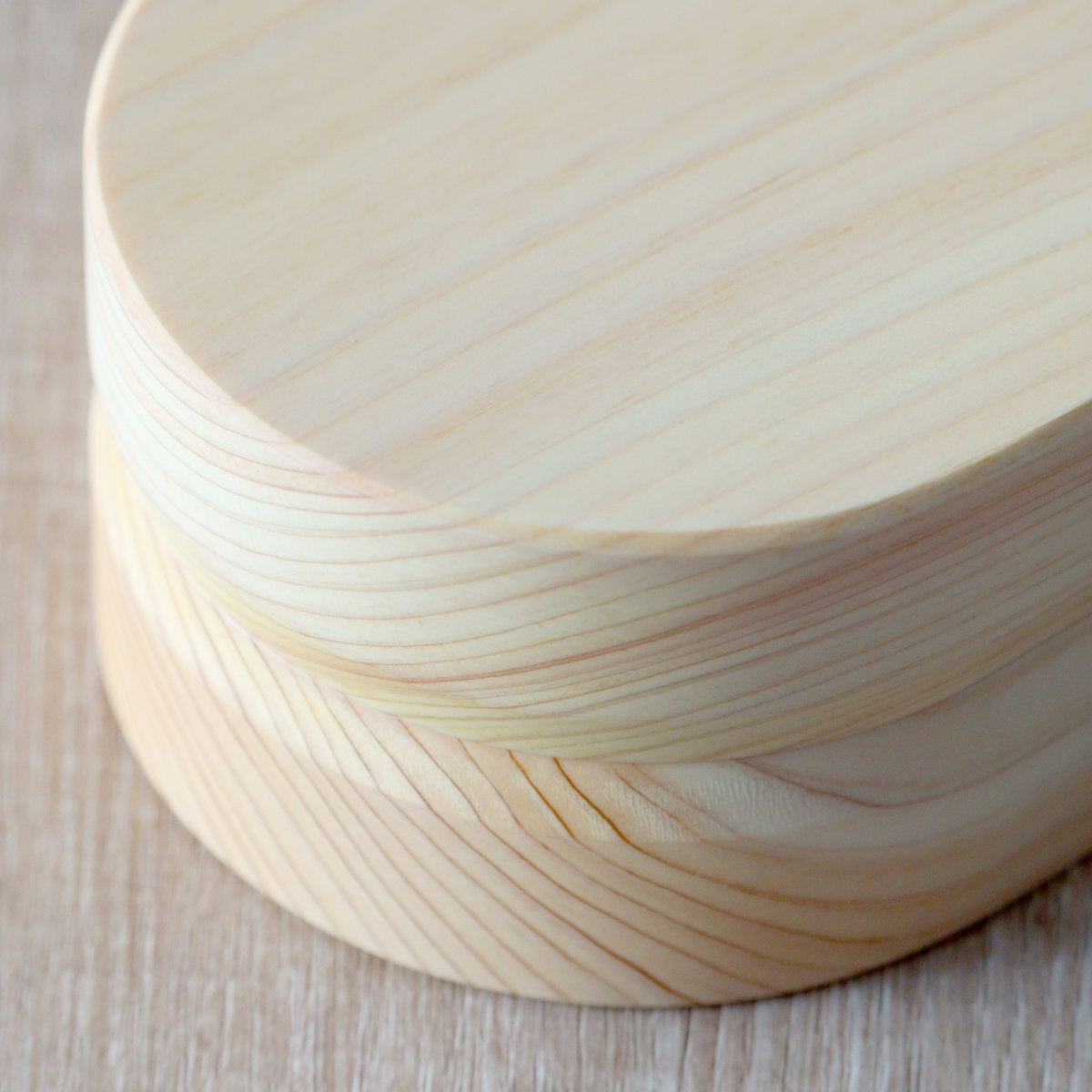 くり抜き弁当箱 1段 720ml 紀州桧弁当箱 type 3 ナチュラル ( 弁当 食洗機対応 天然木 紀州桧 一段 おしゃれ 仕切り付き 日本製 食洗機OK お弁当 木 木製 くりぬき ランチボックス シンプル 和風 お弁当箱 弁当箱 )