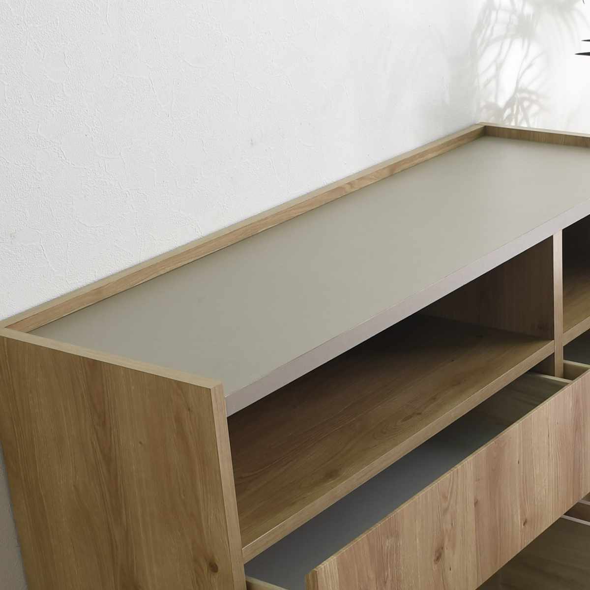 チェスト 幅80cm 北欧モダン 日本製 完成品 ( 棚 ラック 収納 引き出し ディスプレイ グレージュ リビングボード 2杯 飾り棚 シェルフ スライドレール )