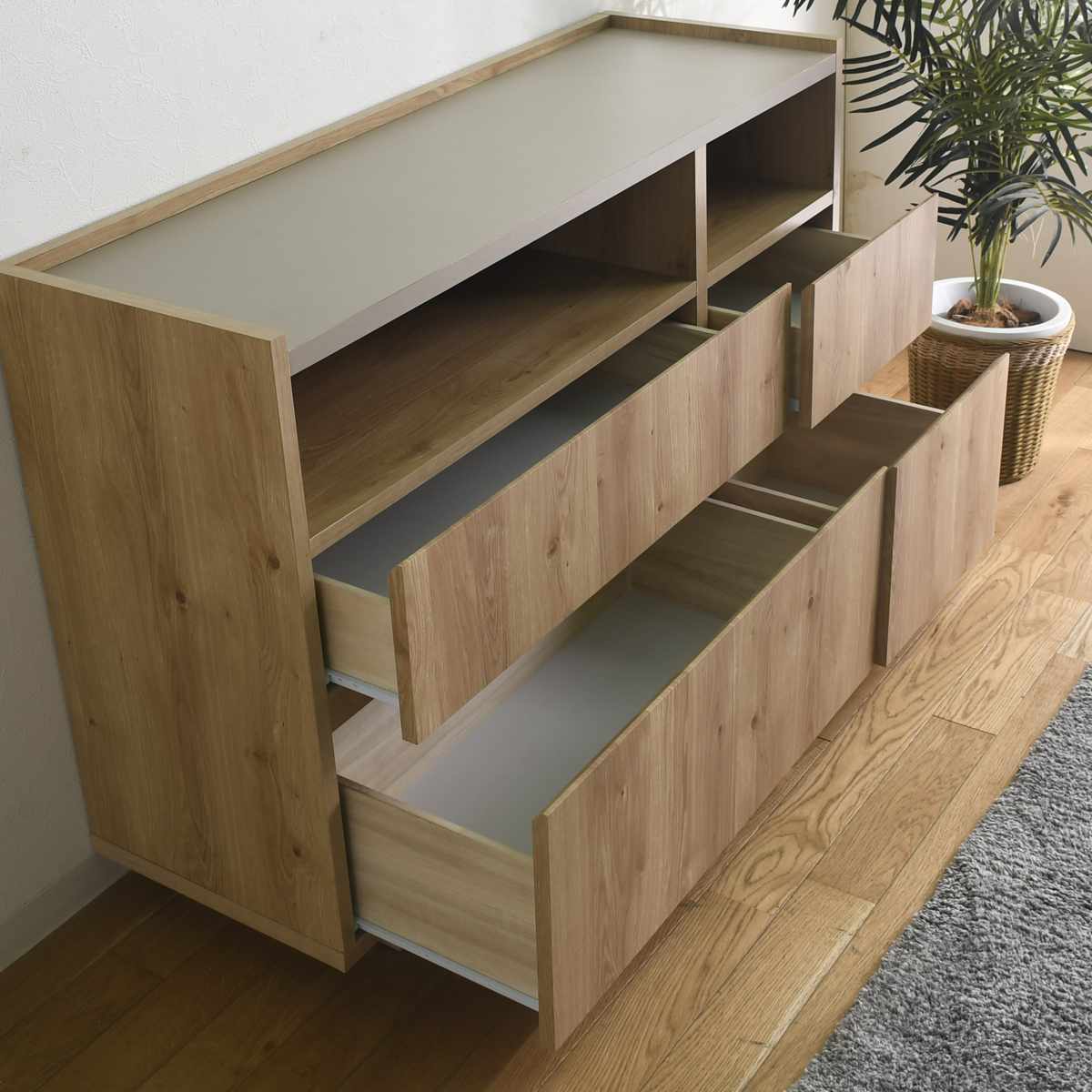 チェスト 幅119cm 北欧モダン 日本製 完成品 ( 棚 ラック 収納 引き出し ディスプレイ グレージュ リビングボード 4杯 飾り棚 シェルフ スライドレール )