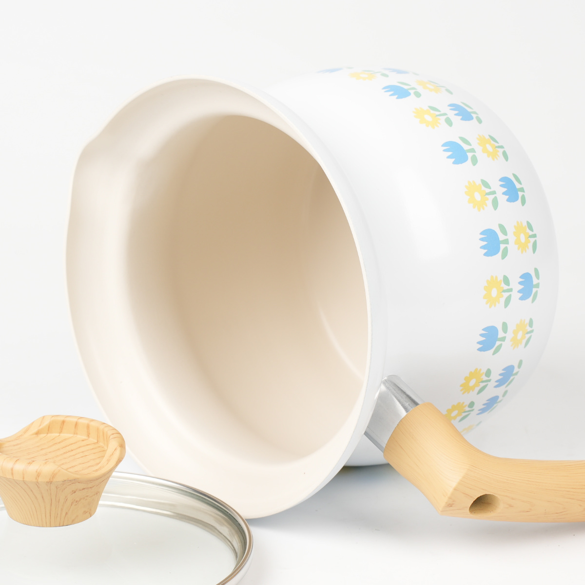 マルチポット 2.5L IH対応 吹きこぼれにくいマルチポット ( 片手鍋 ガス火対応 なべ ポット ふっ素加工 フッ素加工 軽い 鍋 万能鍋 マルチ鍋 アルミ鍋 天ぷら鍋 注ぎ口付き アルミポット 湯沸かし ミルクパン 2.5リットル ホワイト ) 【チューリップ】 チューリップ