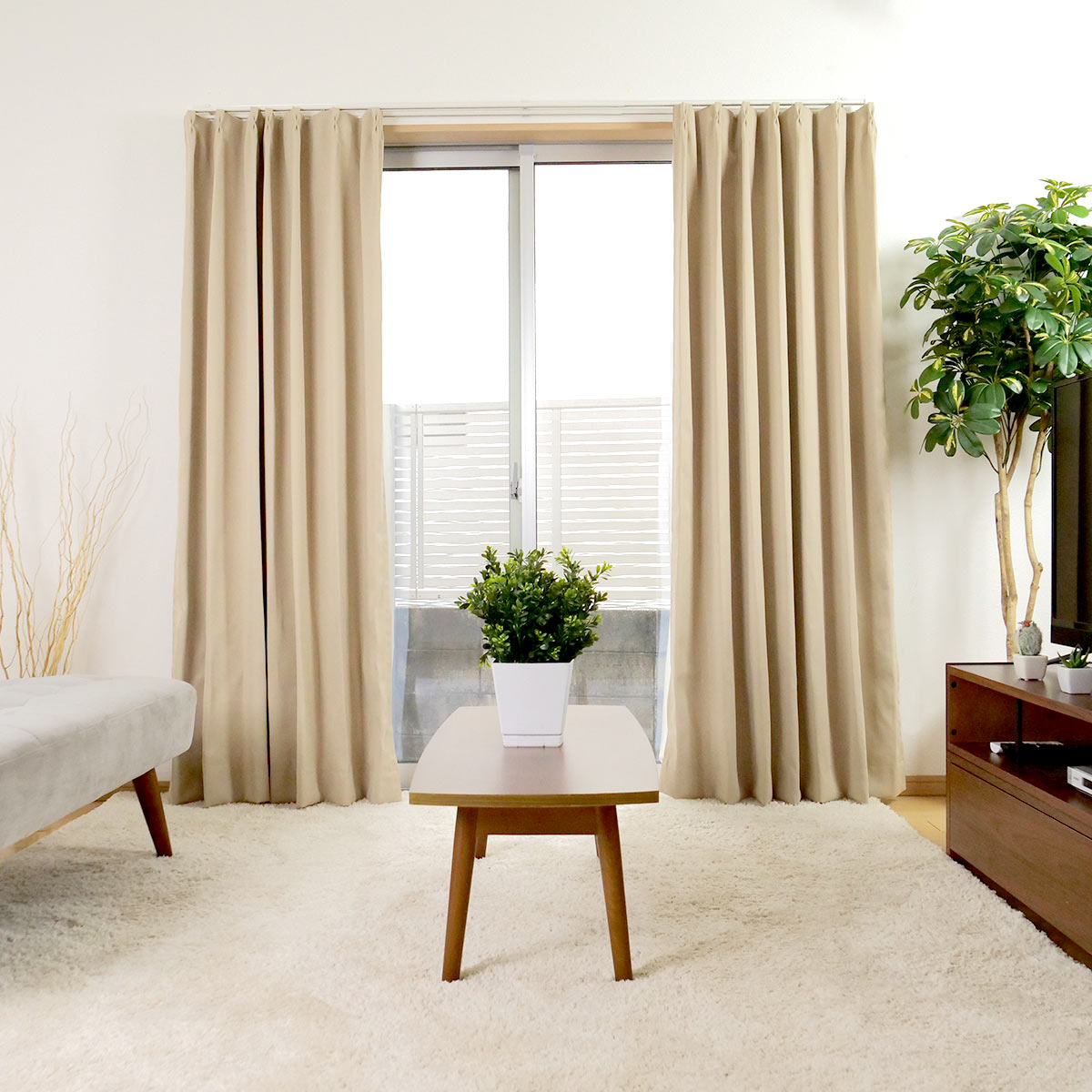 カーテン 幅100cm 2枚 ベルーイ 遮光1級 洗える ドレープカーテン 丈120~210cm ( 遮光カーテン ドレープ 既製品 一級遮光 防炎 ウォッシャブル インテリア 洗濯 可能 無地 1.5倍ヒダ Bフック 窓 日本製 遮光 2枚入り ) 【ブラック 丈190cm】 ブラック 丈190cm