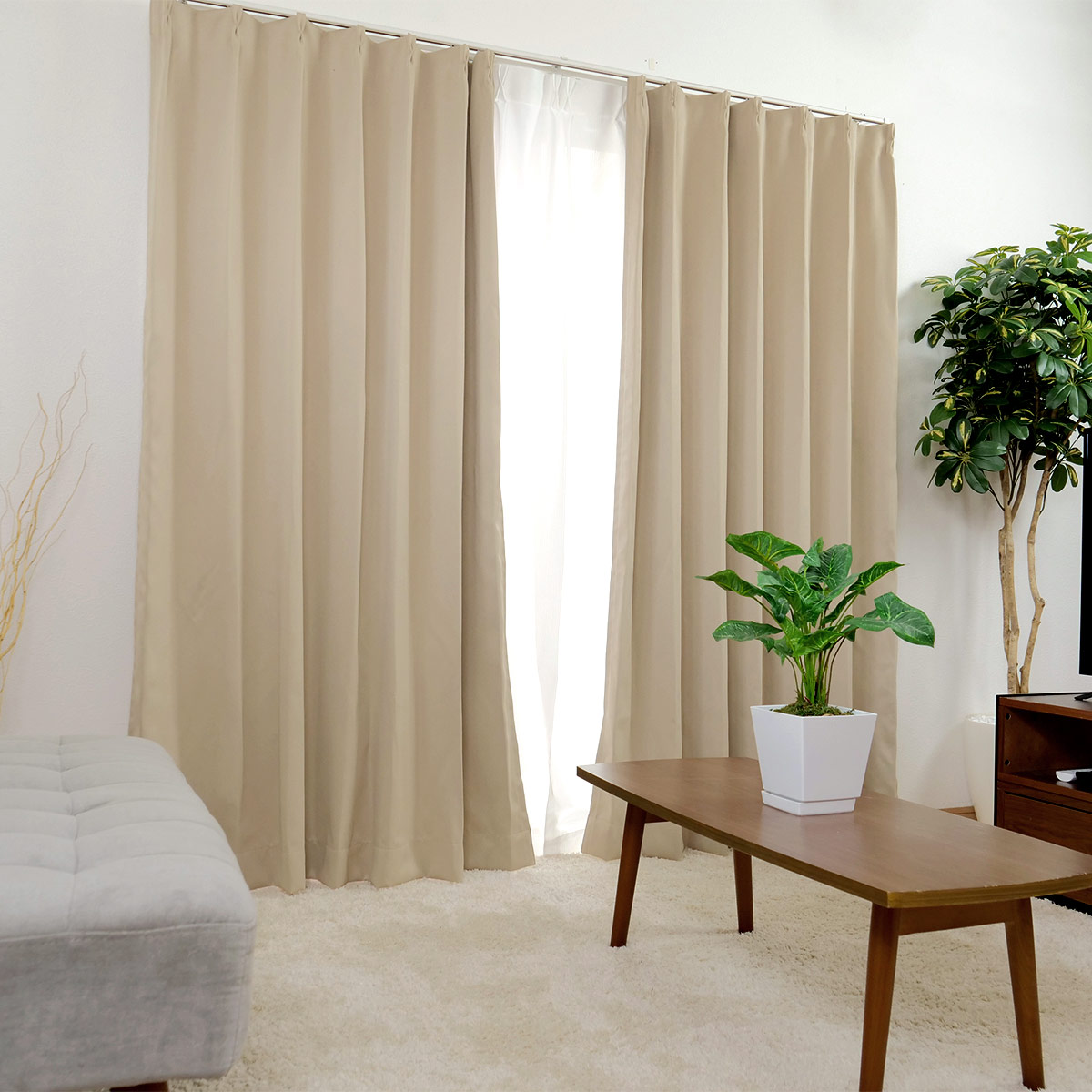 カーテン 幅150cm 1枚 ベルーイ 遮光1級 洗える ドレープカーテン 丈135~210cm ( 遮光カーテン ドレープ 既製品 一級遮光 防炎 ウォッシャブル インテリア 洗濯 可能 無地 1.5倍ヒダ Bフック 窓 日本製 遮光 2枚入り ) 【ベージュ 丈178cm】 ベージュ 丈178cm