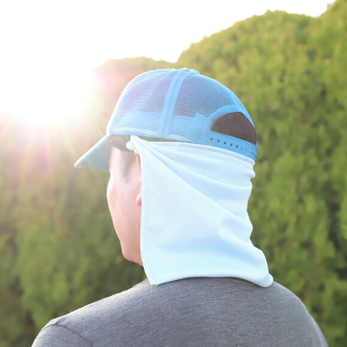 クールフラップ クールタオル 冷感 ( 冷感タオル 冷たい 涼しい タオル 水に濡らす 冷たくなる 熱中症 暑さ 対策 スポーツ アウトドア キャンプ 運動会 )