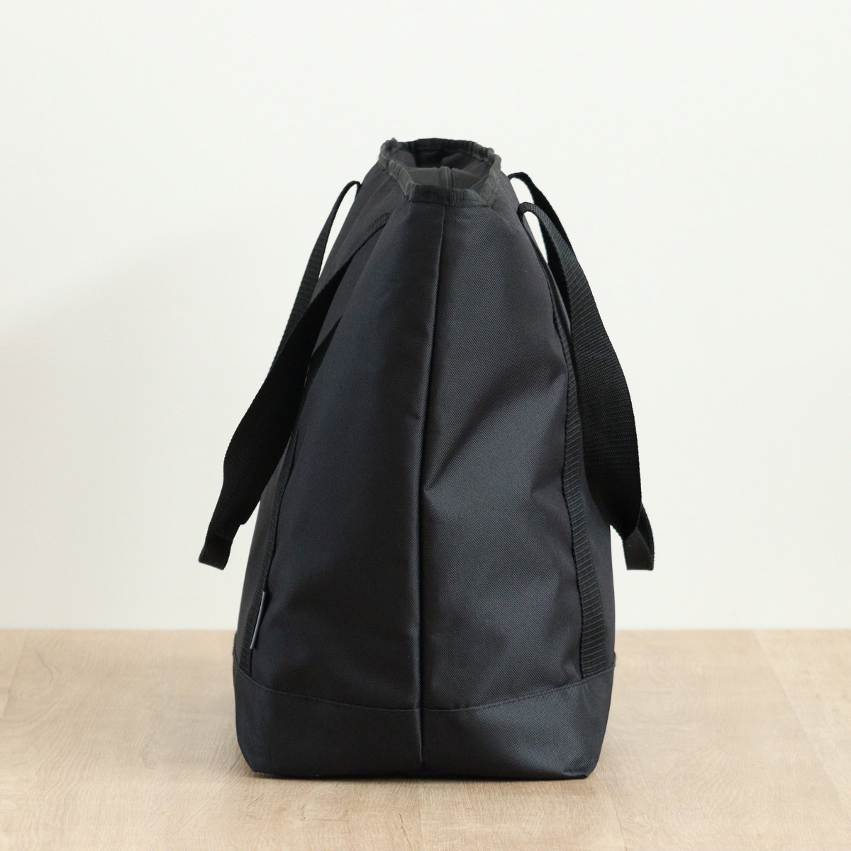 トート保冷バッグ M 16L 防水 ( 保冷 マチ広 トート 保冷バッグ 中型 クーラーバッグ クーラートートバッグ バッグ ショッピングバッグ お弁当 コンパクト 大容量 買い物 ショッピング お買い物バッグ 防水バック シンプル 無地 )