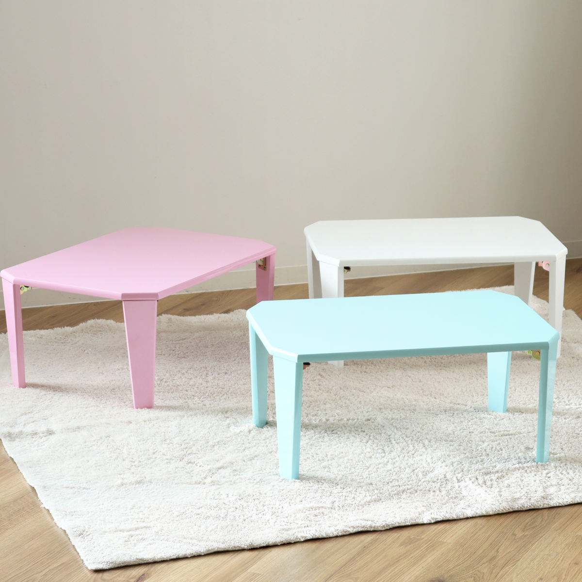 折りたたみテーブル 幅70cm コンパクト 鏡面仕上げ ( ミニテーブル 小さい テーブル 折り畳み 折りたたみ 机 センターテーブル ローテーブル 座卓 折れ脚 キッズ こども かわいい おしゃれ 四角 長方形 完成品 70×50cm ) 【ホワイト】 ホワイト