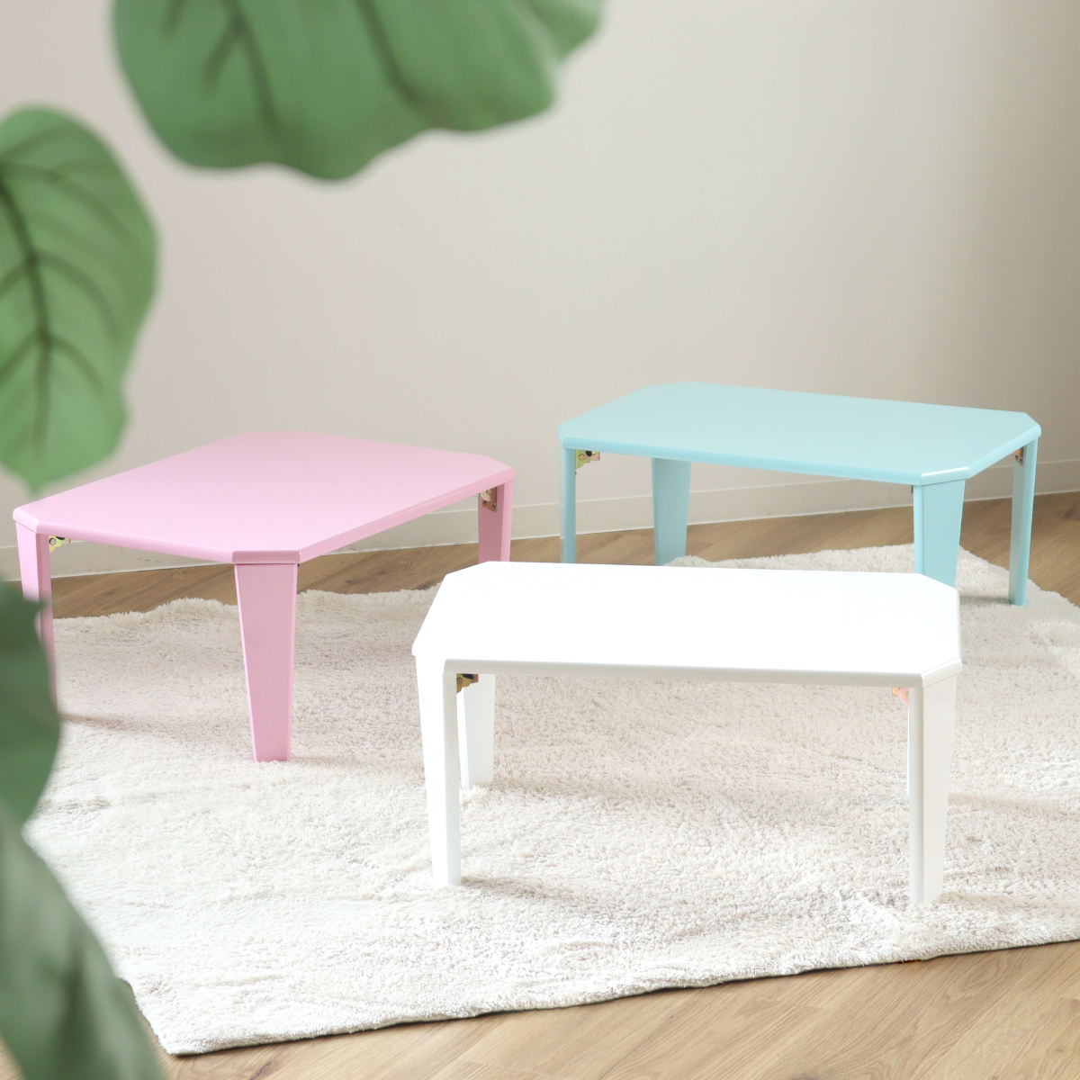 折りたたみテーブル 幅70cm コンパクト 鏡面仕上げ ( ミニテーブル 小さい テーブル 折り畳み 折りたたみ 机 センターテーブル ローテーブル 座卓 折れ脚 キッズ こども かわいい おしゃれ 四角 長方形 完成品 70×50cm ) 【ホワイト】 ホワイト