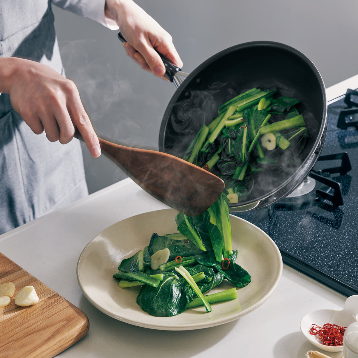 Vita Craft ウォックパン 24cm IH対応 カーペンター 深型フライパン PFOAフリー ( ガス火対応 片手鍋 炒め鍋 深型 金属ヘラOK ふっ素加工 軽い 日本製 24センチ フッ素加工 いため鍋 アルミ ステンレス 2層構造 軽量 )