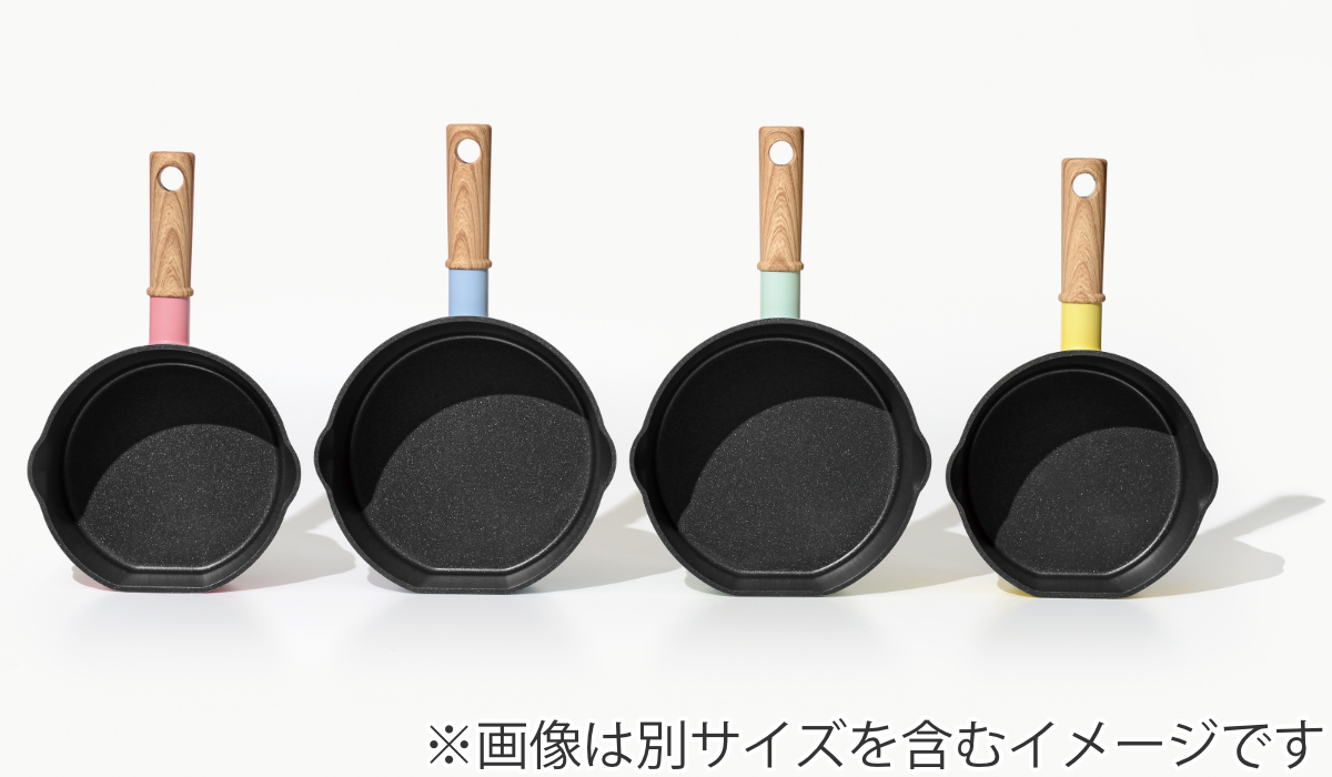 フライパン 16cm IH対応 ココミッケ 横置き スタンドパン ( 片手鍋 ミルクパン マルチパン フッ素加工 ガス火対応 調理器具 小鍋 小さい 自立 収納 便利 フッ素樹脂加工 アルミ製 アルミ鍋 木目調ハンドル 可愛い ) 【マリーピンク】 マリーピンク