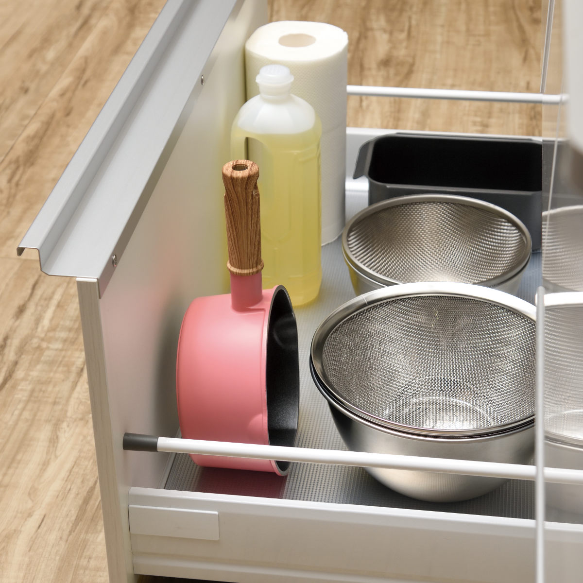 フライパン 16cm IH対応 ココミッケ 横置き スタンドパン ( 片手鍋 ミルクパン マルチパン フッ素加工 ガス火対応 調理器具 小鍋 小さい 自立 収納 便利 フッ素樹脂加工 アルミ製 アルミ鍋 木目調ハンドル 可愛い ) 【マリーピンク】 マリーピンク