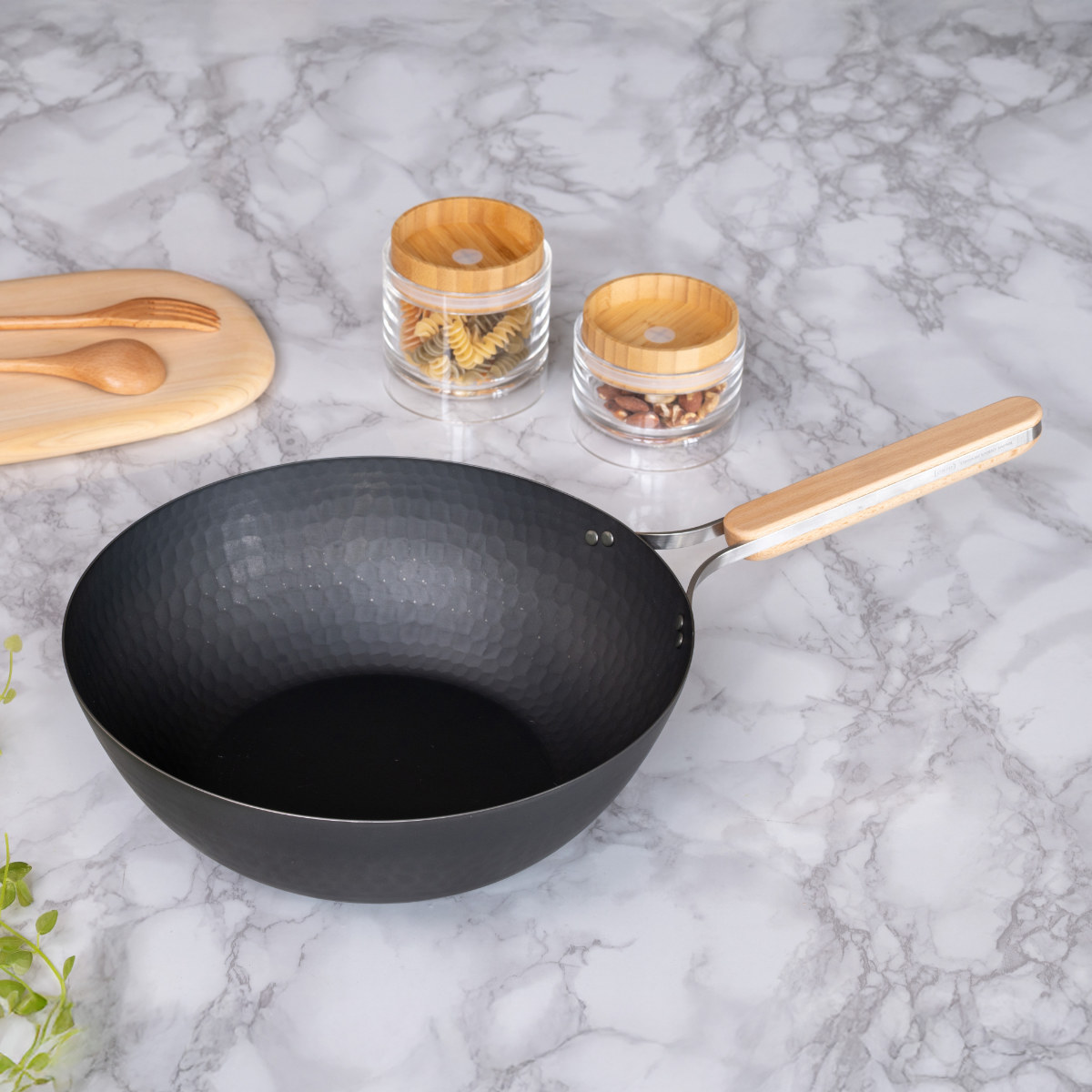 中華鍋 鉄製 28cm enzo IH対応 日本製 （ ガス火対応 炒め鍋 いため鍋