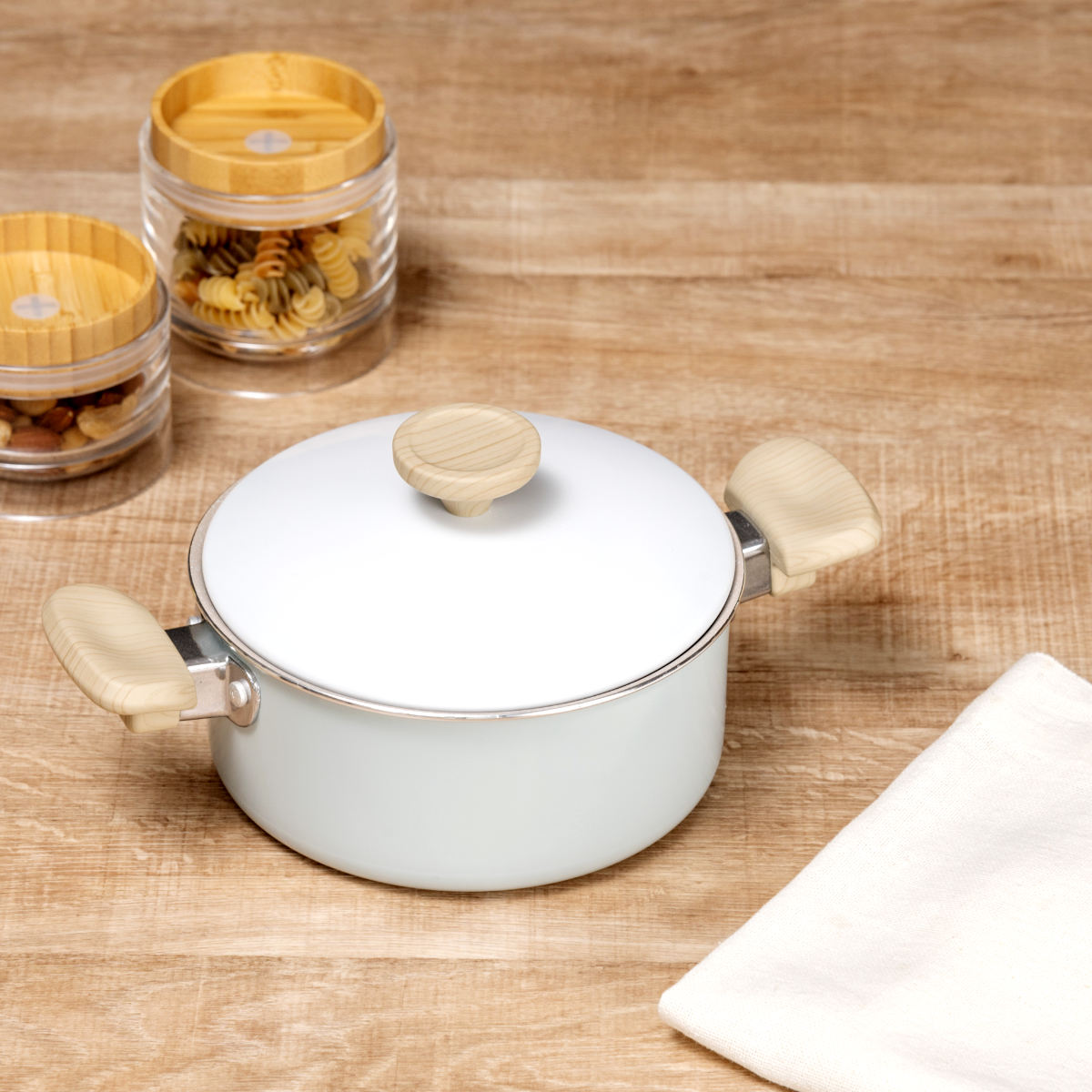 両手鍋 16cm IH対応 ミディーズ ( ガス火対応 鍋 両手なべ ふっ素加工 軽い 蓋付き アルミ製 フッ素加工 フッ素コーティング 金属ヘラOK 軽量 可愛い おしゃれ )