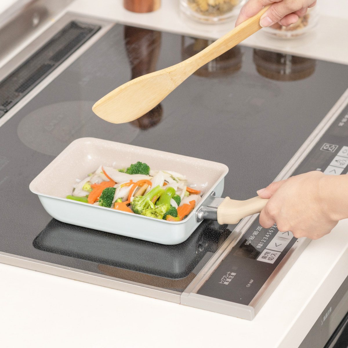 卵焼き器 13×18cm IH対応 ミディーズ ( ガス火対応 玉子焼き器 玉子焼きフライパン エッグパン フライパン 朝食 弁当 弁当作り 時短調理 お弁当作り ふっ素加工 フッ素加工 金属ヘラOK 軽い アルミ製 可愛い おしゃれ )