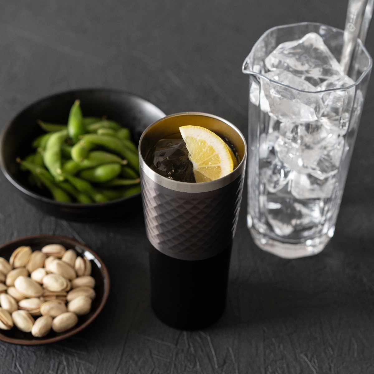 タンブラー 600ml フォルテック ステンレスカラータンブラー ( ステンレス 保温 保冷 真空断熱構造 ステンレスタンブラー ビアタンブラー 高級感 シンプル 丈夫 スマート設計 お酒 ビール 熱燗 焼酎 チューハイ ハイボール ) 【グレー】 グレー