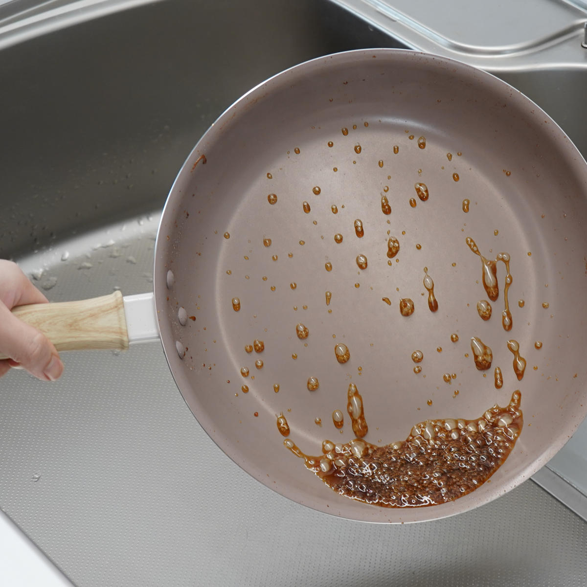 フライパン 30cm IH対応 するりんぱんNEO ( ガス火対応 炒め鍋 深型 金属ヘラOK ふっ素加工 30センチ フッ素コーティング アルミ製 こびりつかない 焦げ付かない 軽量 調理用品 )