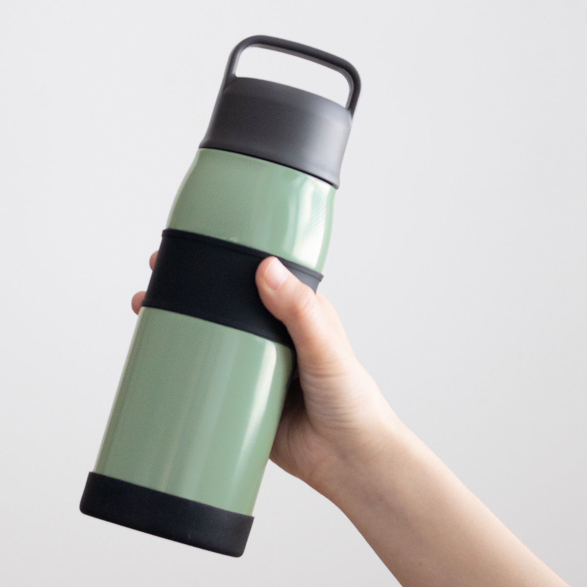 水筒 800ml フォルテック ハンドル付スクリュー栓サースティマグボトル ( 直飲み ハンドル ステンレスボトル 真空断熱構造 魔法瓶 ハンドル付き 直のみ マグ ボトル マグボトル ダイレクトボトル マイボトル 大人 子供 ) 【グリーン】 グリーン