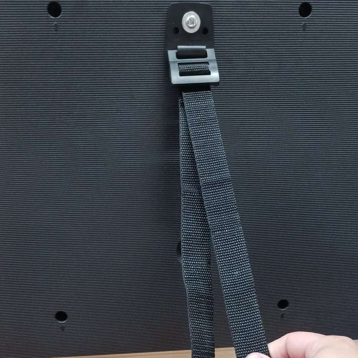 家具転倒防止 テレビ 転倒防止 ベルト テレピッタン 2本入り ( 地震対策 ストッパー 耐震用 震災 滑り止め 賃貸 耐震ゲル 引張強度30kg 耐震ジェル 家具固定 貼るだけ シール 防災グッズ 転倒防止板 地震 防災 )